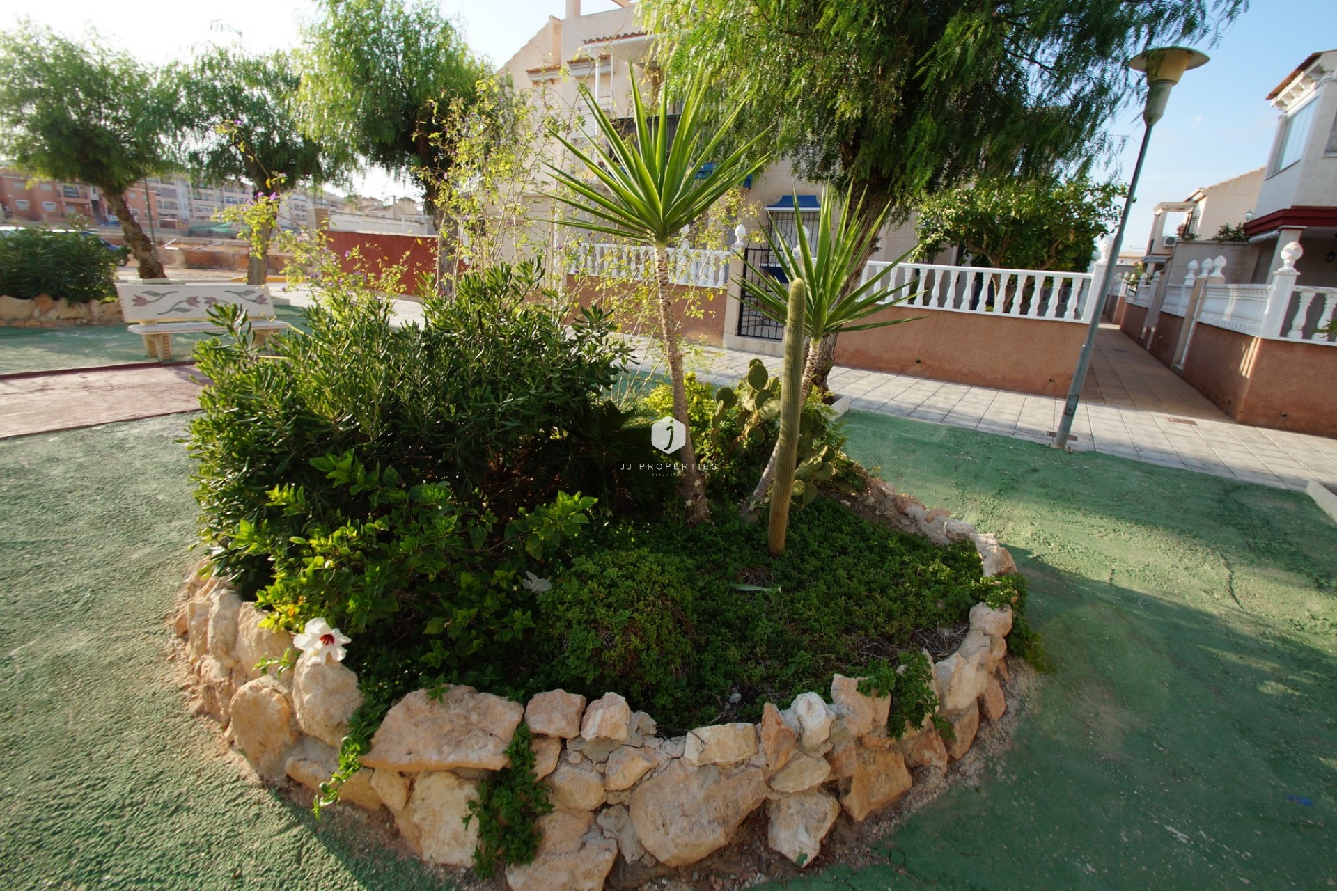 Aus zweiter Hand - Bungalow -
Orihuela Costa - Costa Blanca
