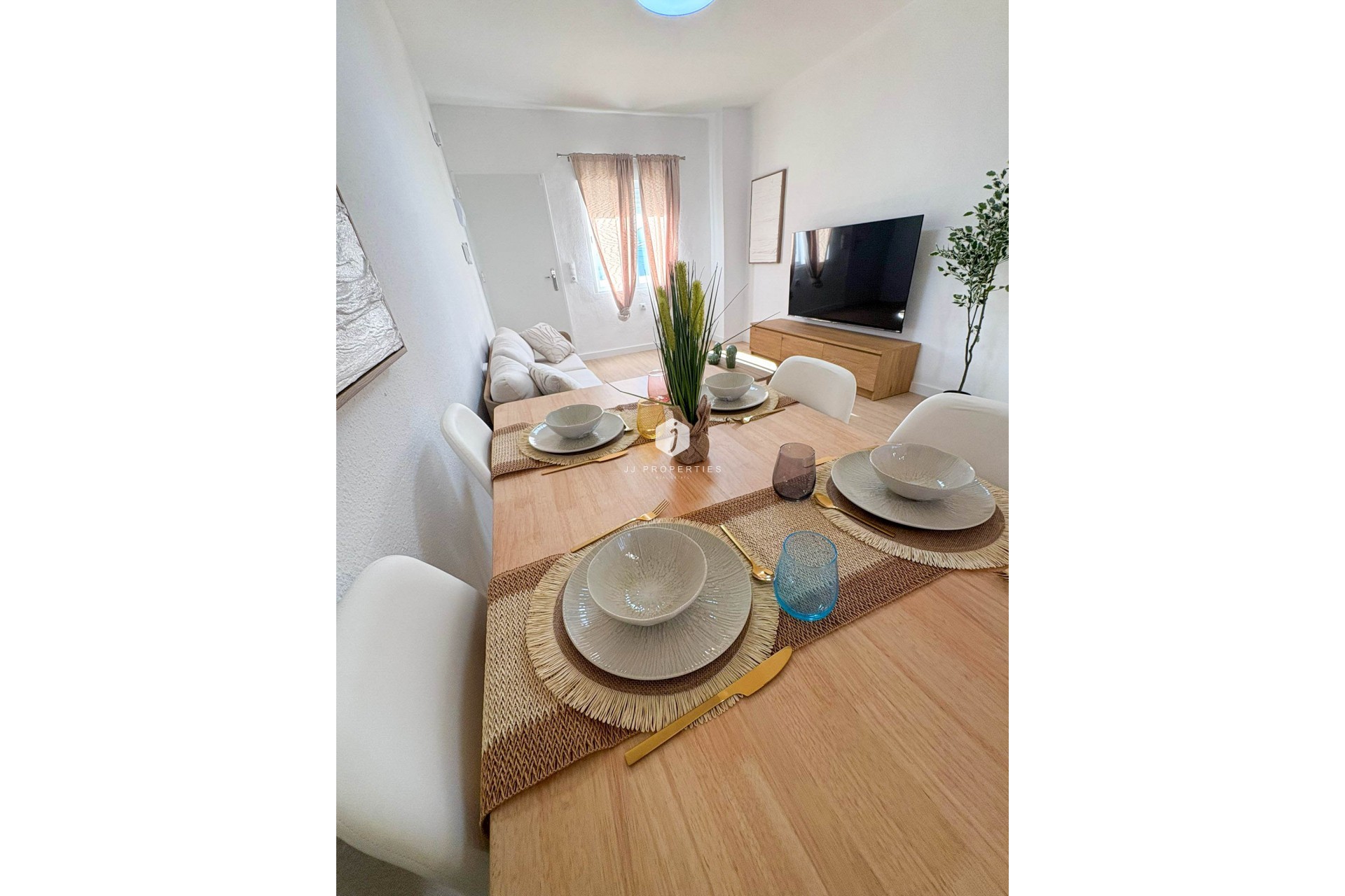 Aus zweiter Hand - Bungalow -
Orihuela Costa - Costa Blanca