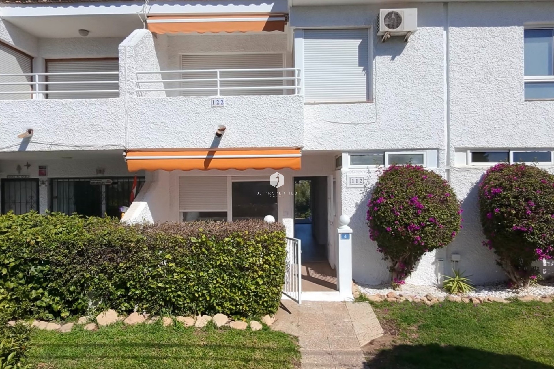 Aus zweiter Hand - Bungalow -
Orihuela Costa - Costa Blanca