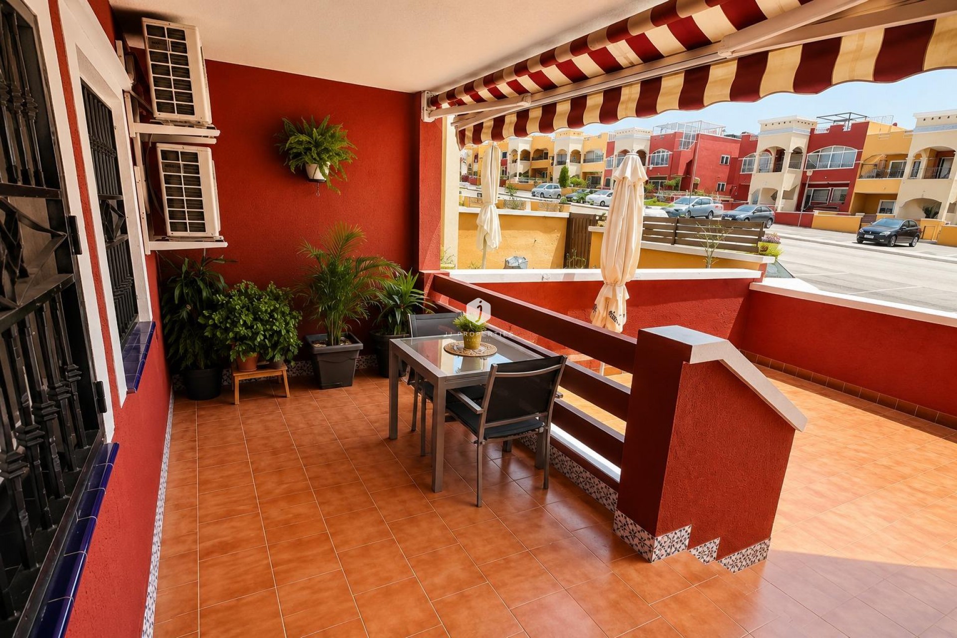 Aus zweiter Hand - Bungalow -
Orihuela Costa - Costa Blanca