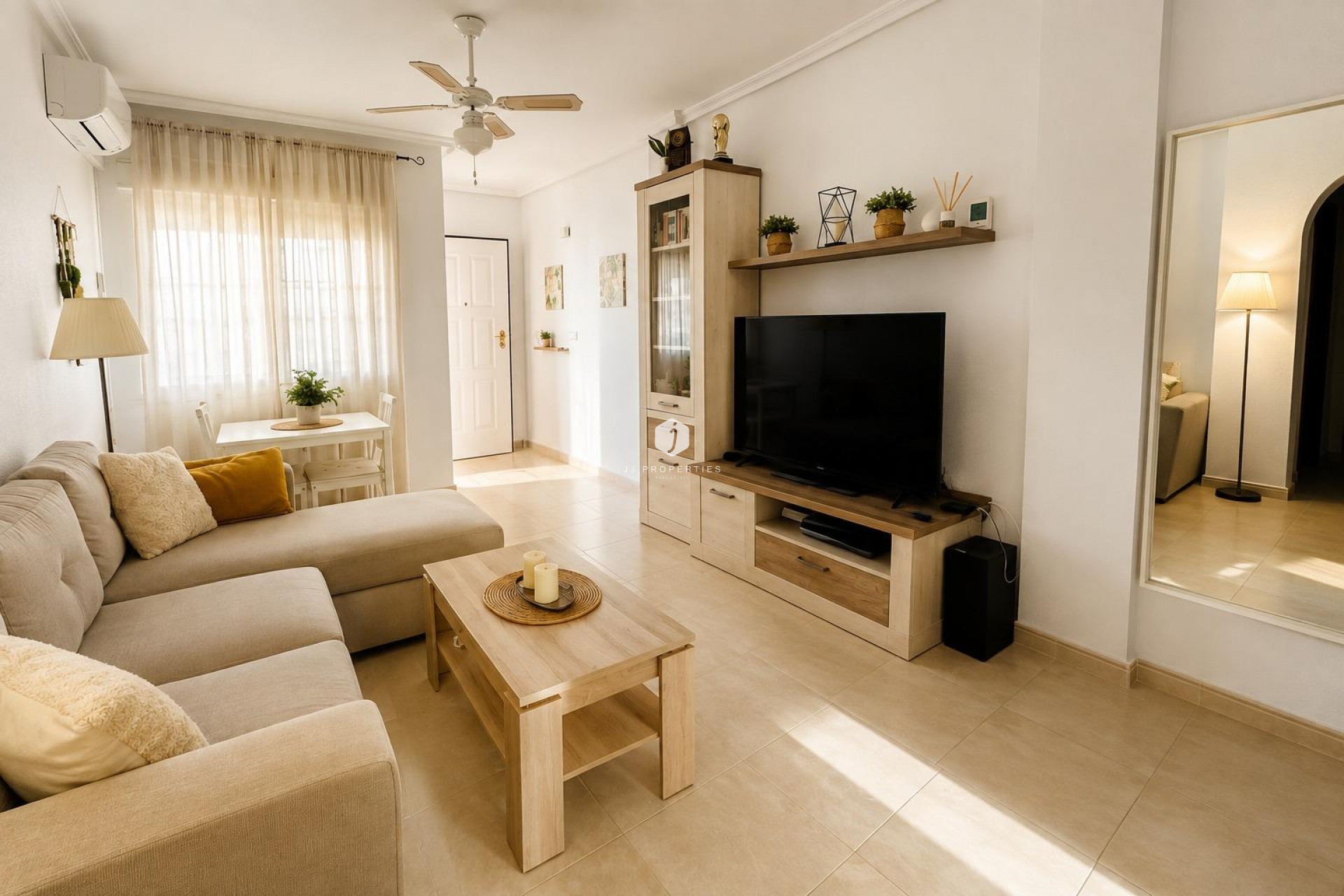 Aus zweiter Hand - Bungalow -
Orihuela Costa - Costa Blanca