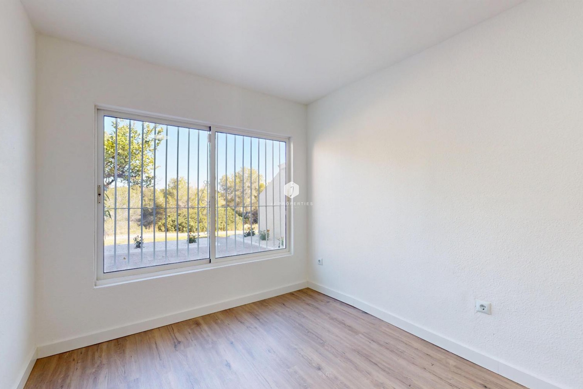 Aus zweiter Hand - Bungalow -
Orihuela Costa - Costa Blanca