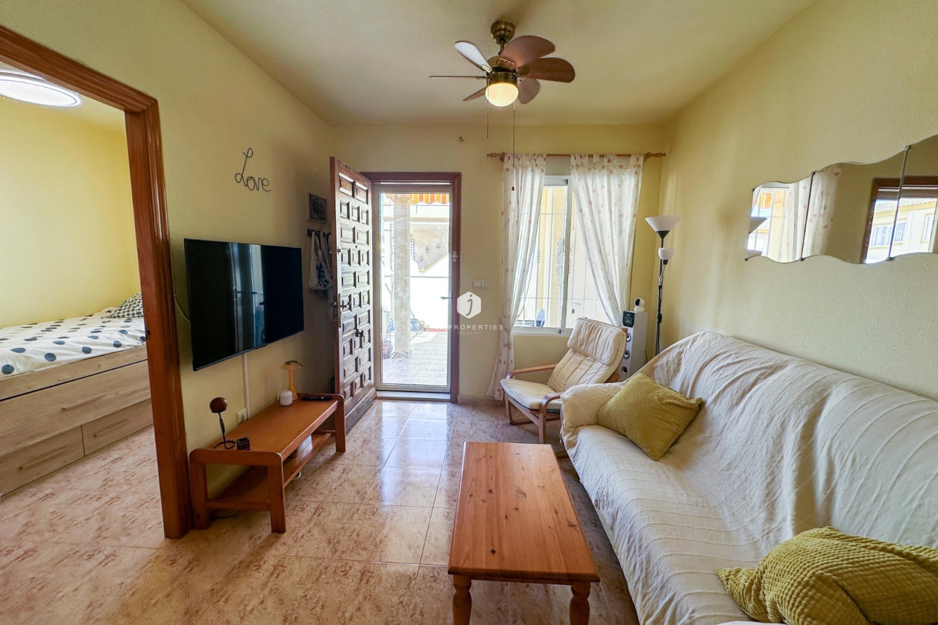 Aus zweiter Hand - Bungalow -
Orihuela Costa - Costa Blanca