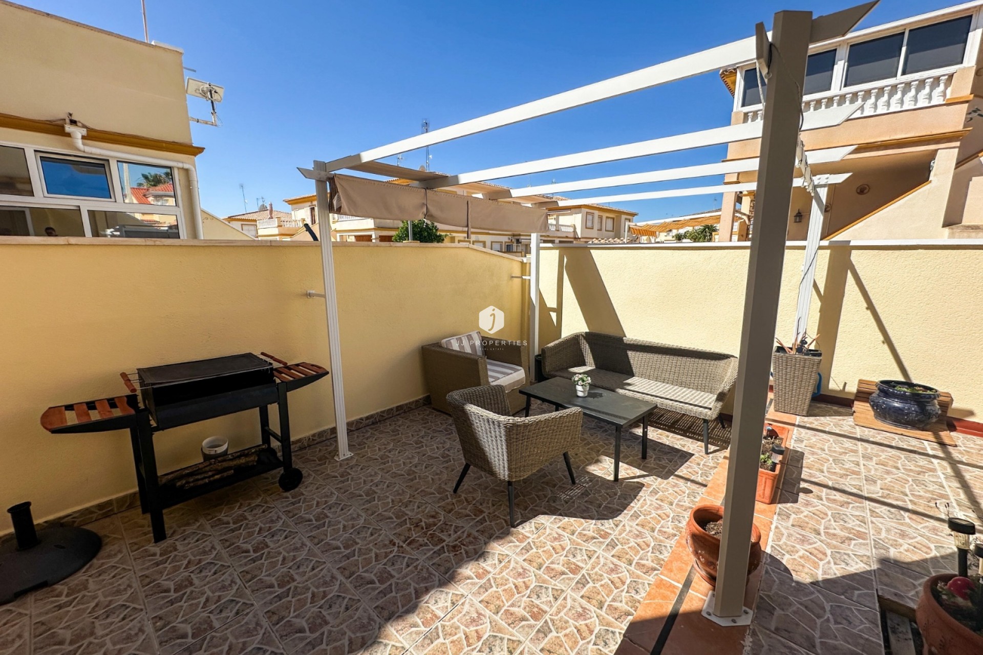 Aus zweiter Hand - Bungalow -
Orihuela Costa - Costa Blanca