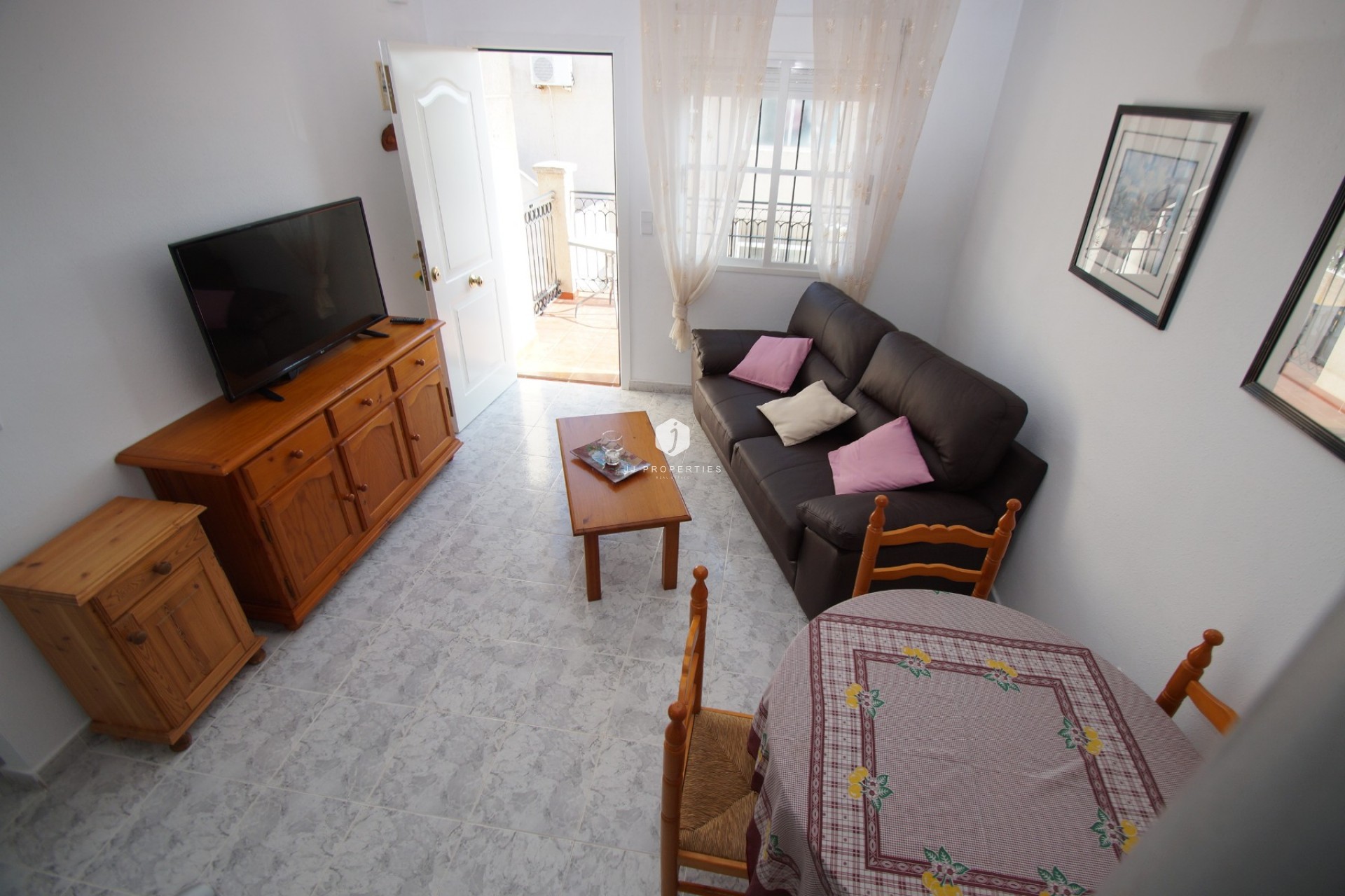 Aus zweiter Hand - Bungalow -
Orihuela Costa - Costa Blanca