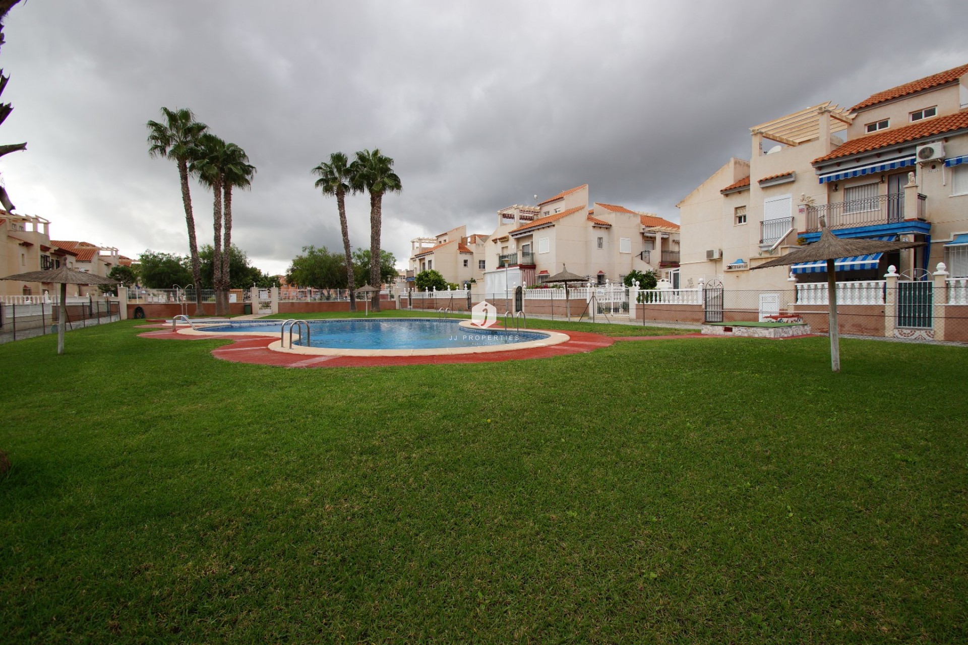 Aus zweiter Hand - Bungalow -
Orihuela Costa - Costa Blanca