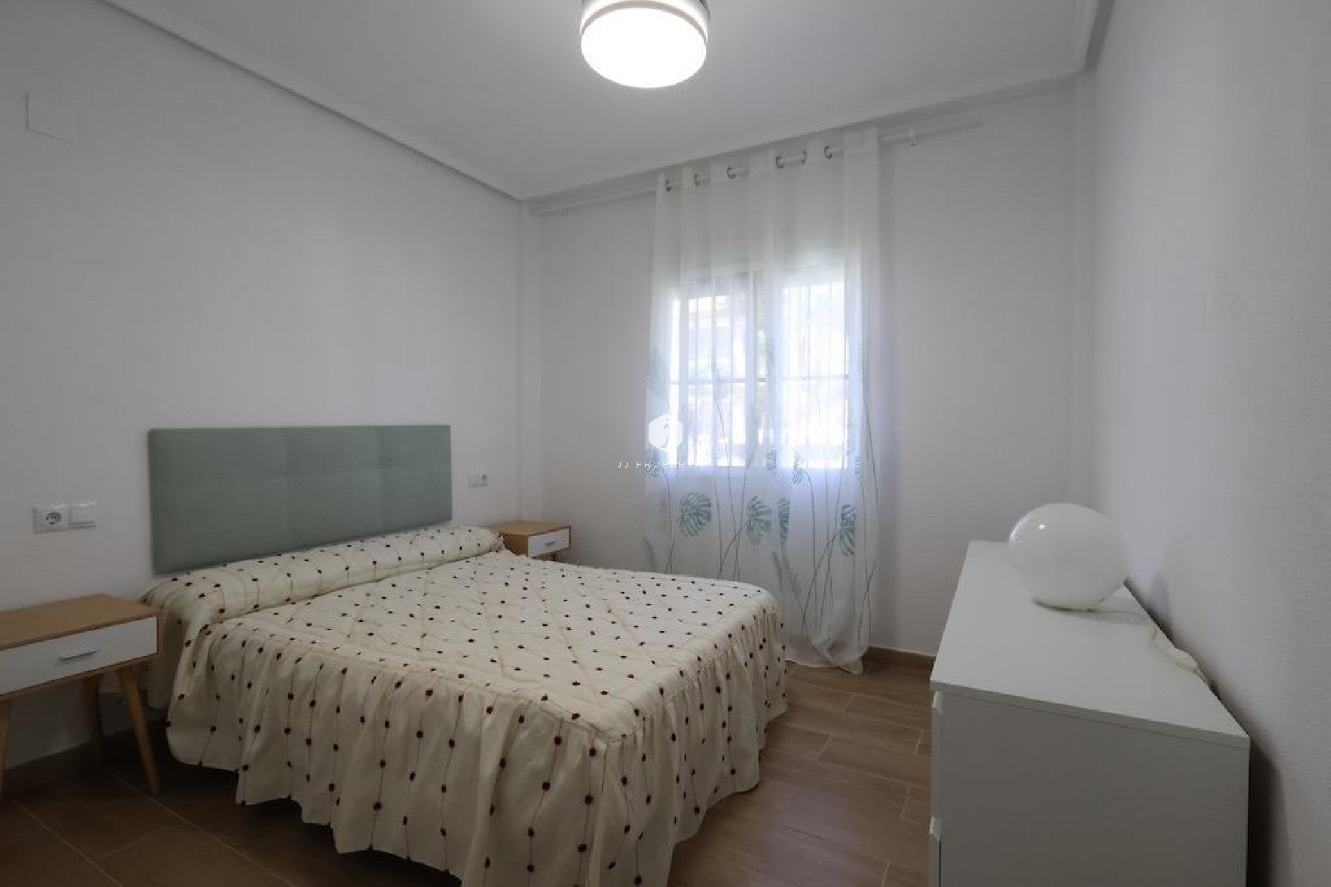 Aus zweiter Hand - Bungalow -
Orihuela Costa - Costa Blanca
