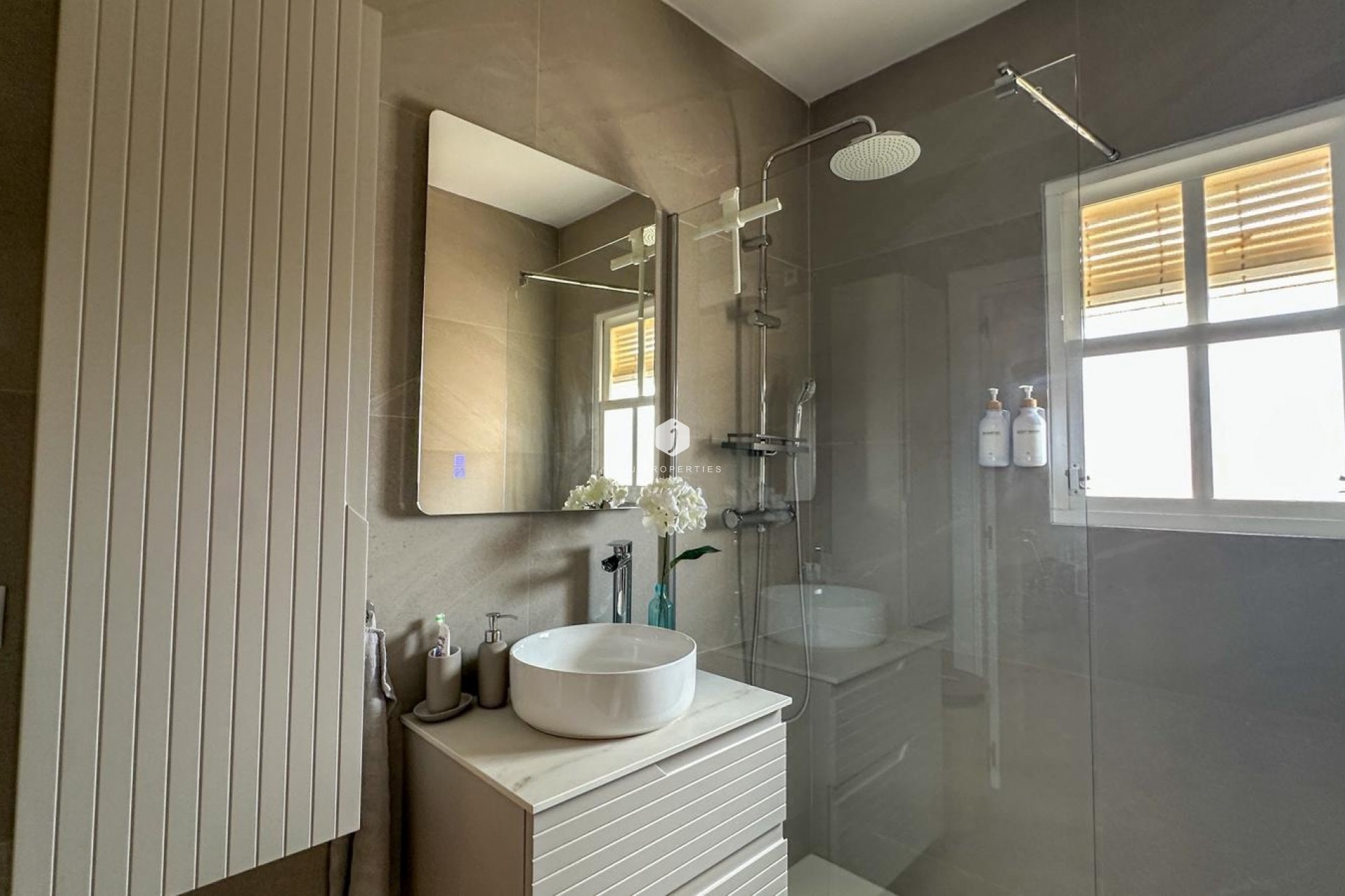 Aus zweiter Hand - Bungalow -
Orihuela Costa - Costa Blanca