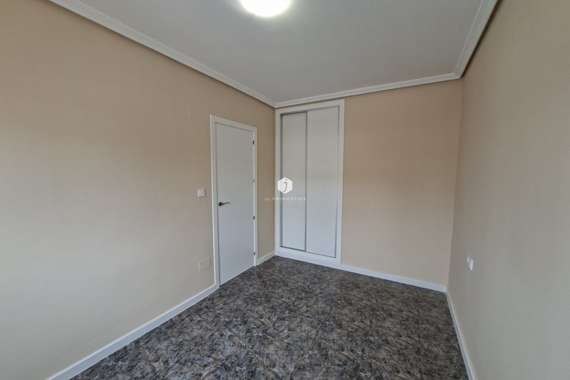 Aus zweiter Hand - Bungalow -
Orihuela Costa - Costa Blanca