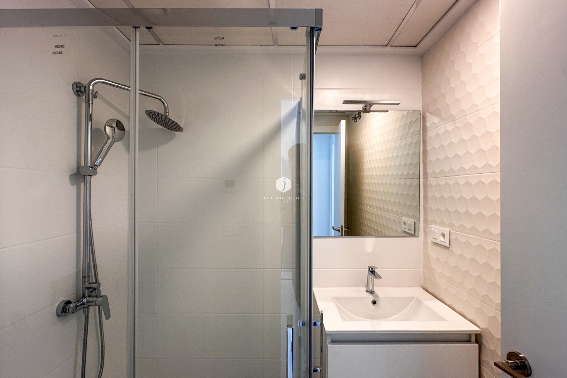 Aus zweiter Hand - Bungalow -
Orihuela Costa - Costa Blanca