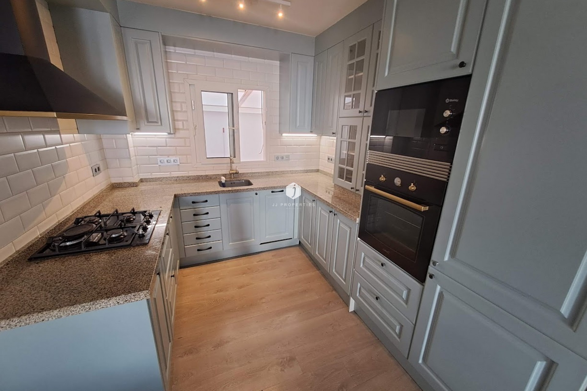 Aus zweiter Hand - Bungalow -
Orihuela Costa - dream hills