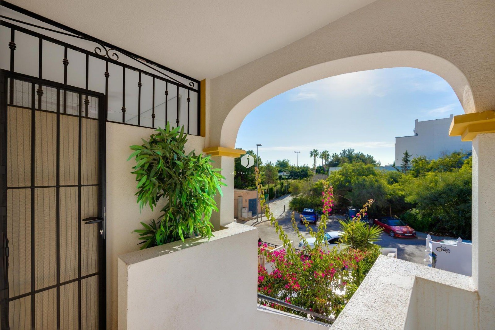 Aus zweiter Hand - Bungalow -
Orihuela Costa - Los Altos