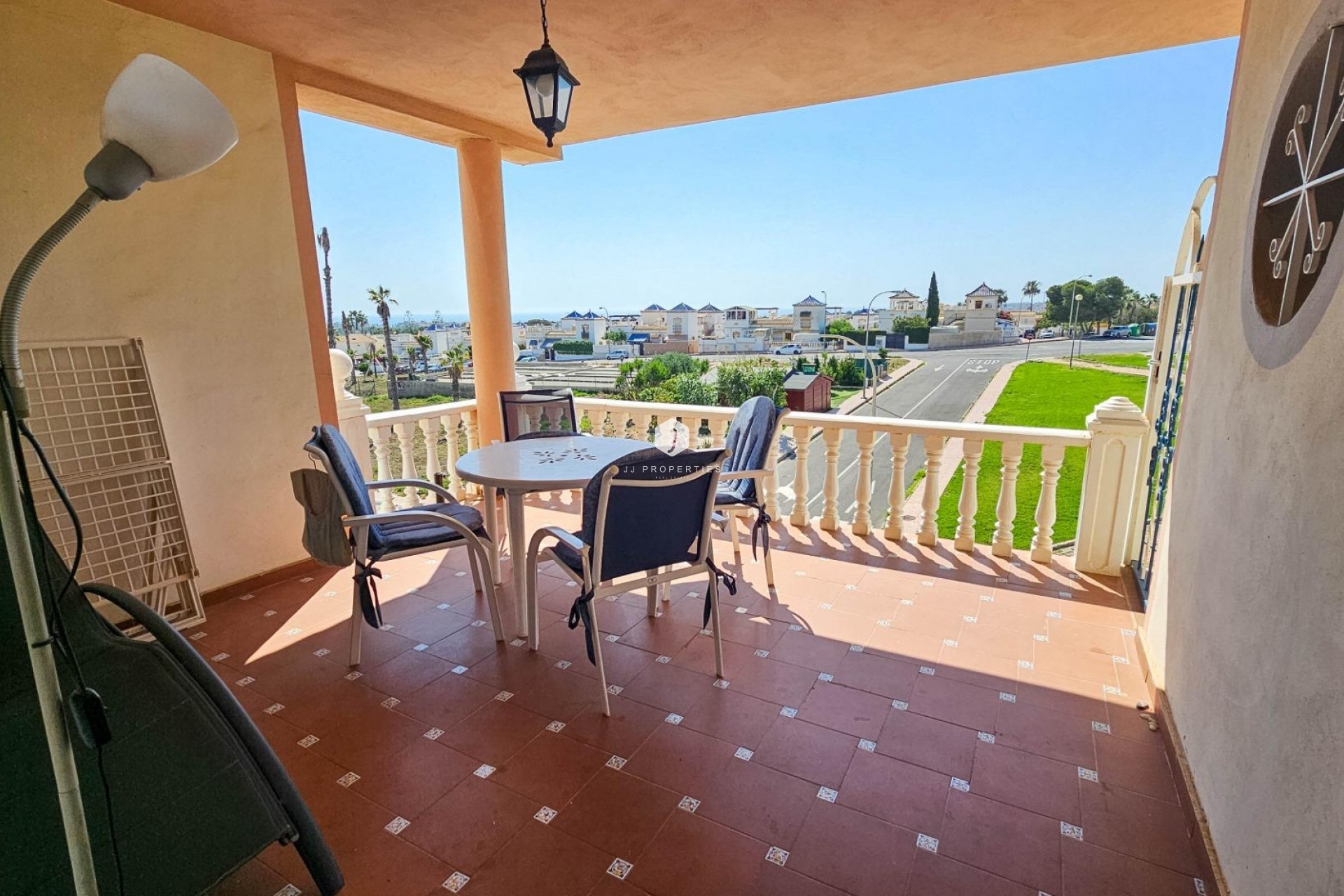 Aus zweiter Hand - Bungalow -
Orihuela Costa - Los Altos