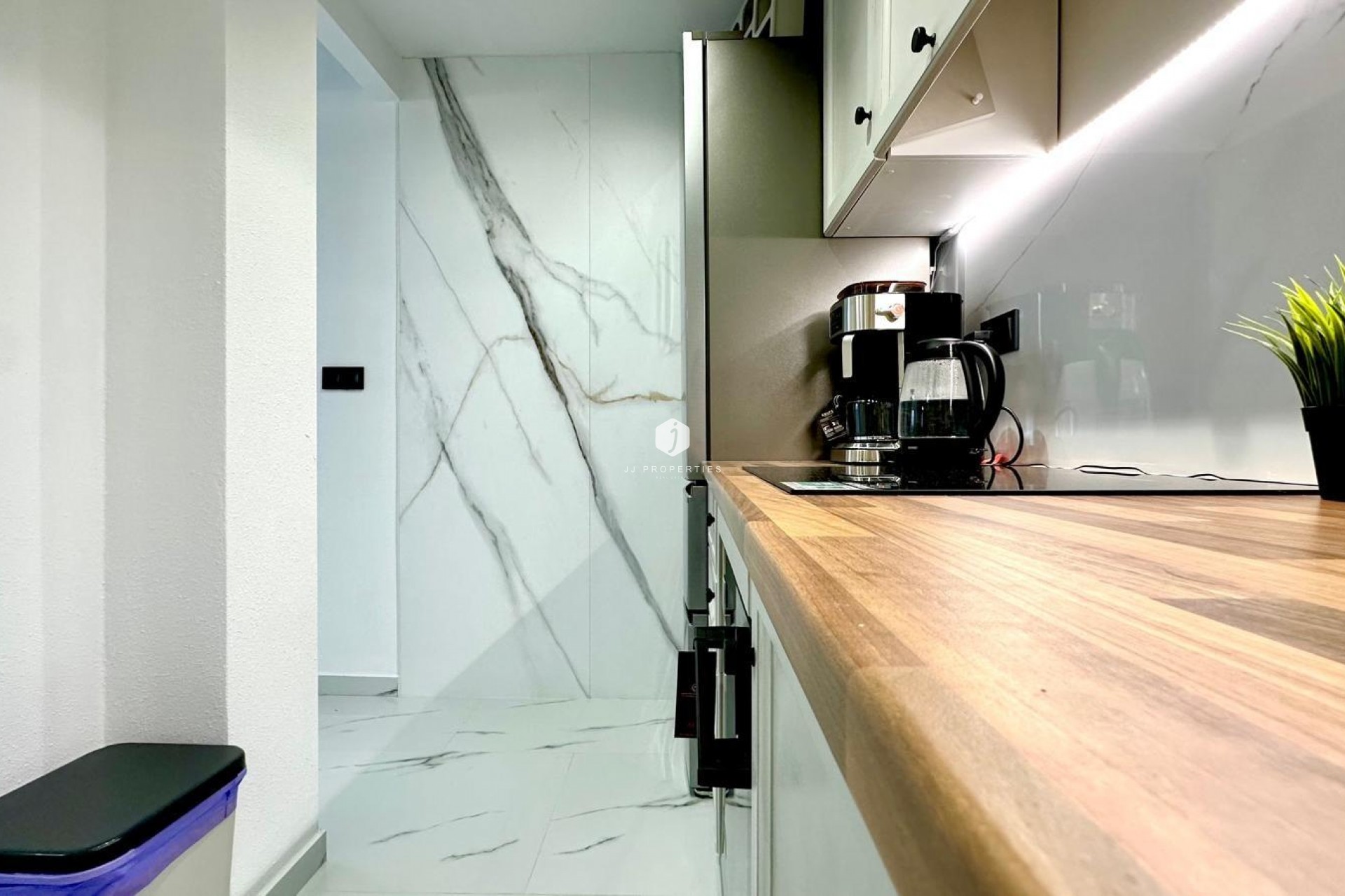 Aus zweiter Hand - Bungalow -
Orihuela Costa - Playa Flamenca Norte