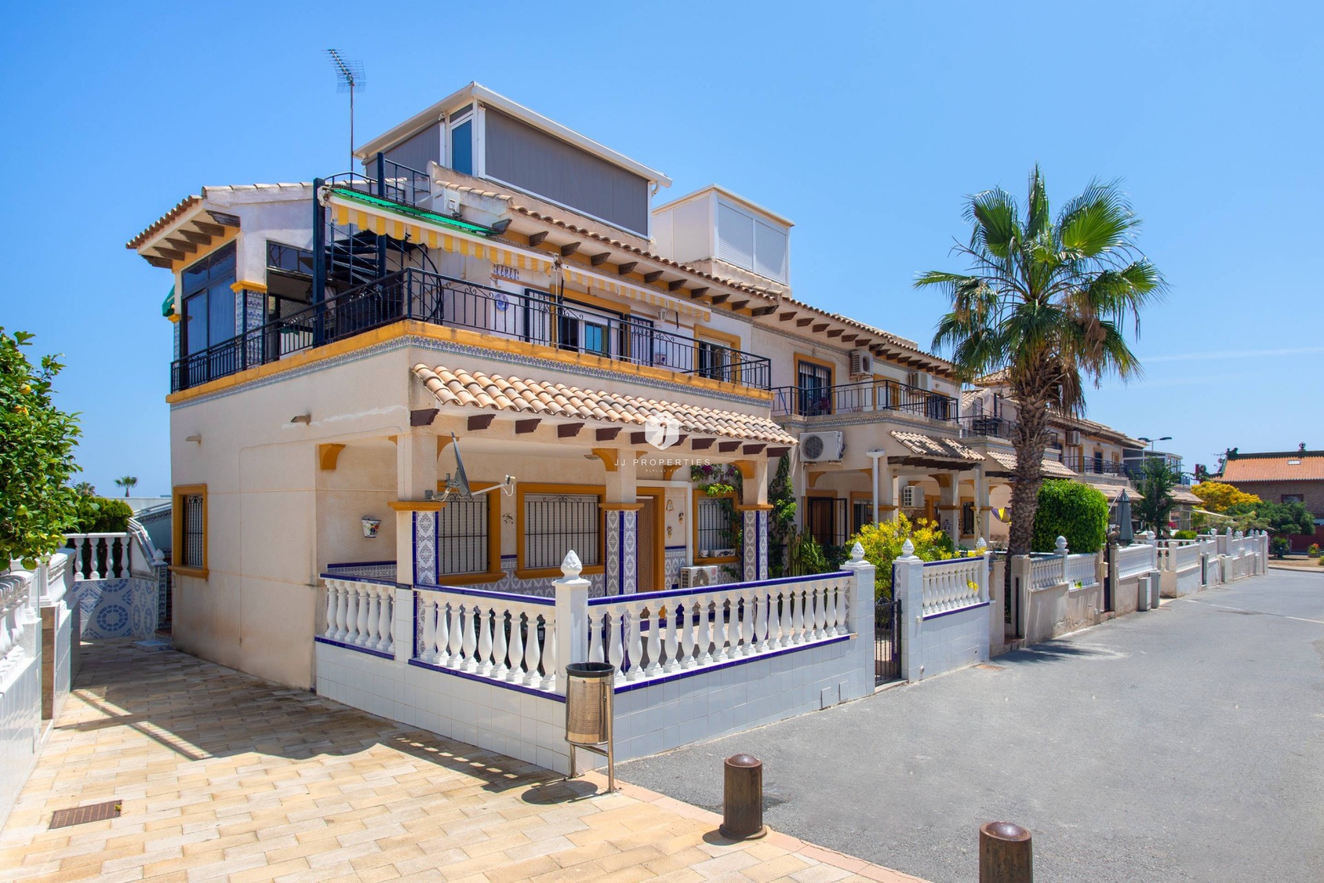 Aus zweiter Hand - Bungalow -
Orihuela Costa - Rocio Del Mar