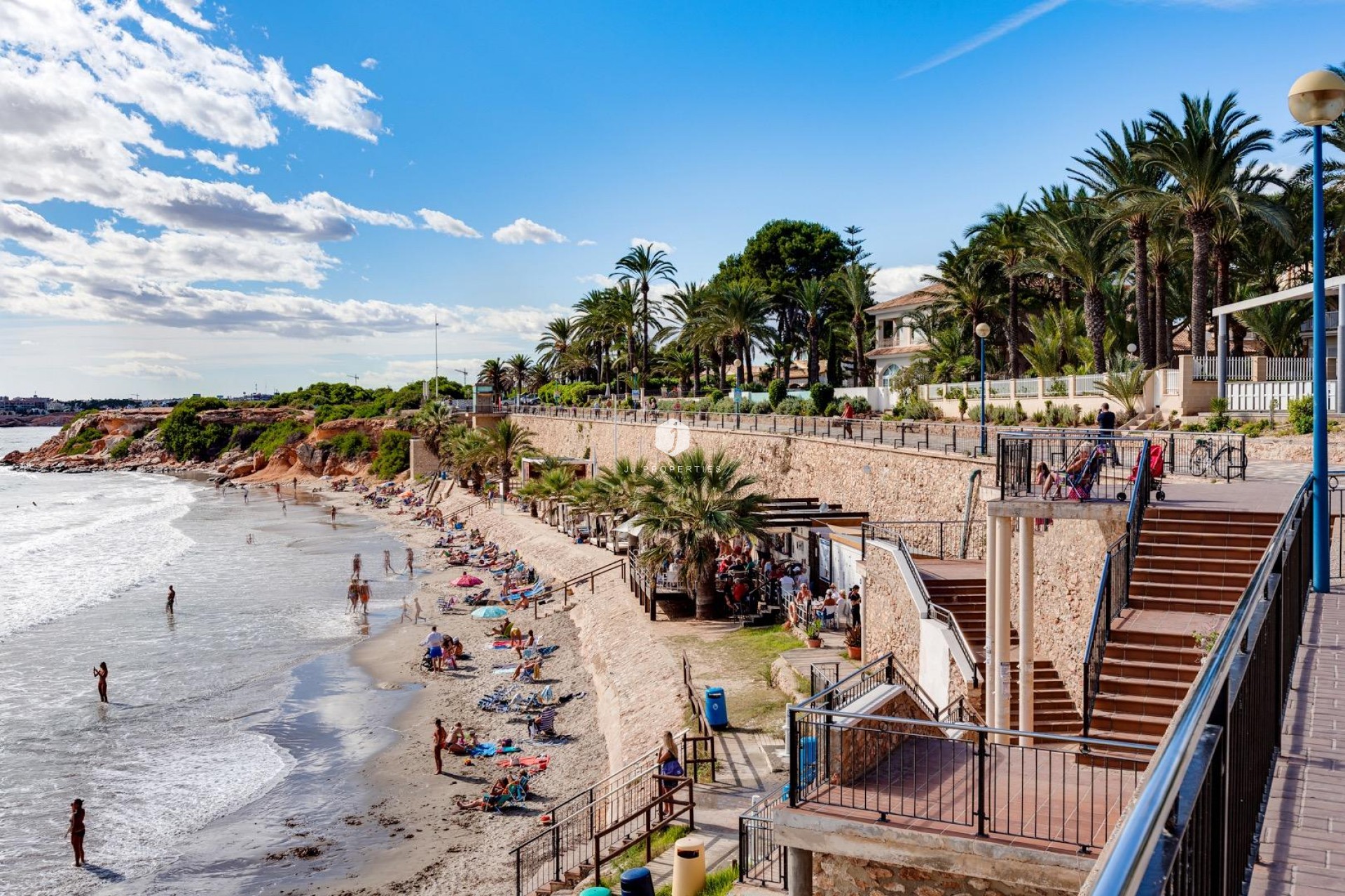 Aus zweiter Hand - Bungalow -
Orihuela Costa - Villamartín-las Filipinas