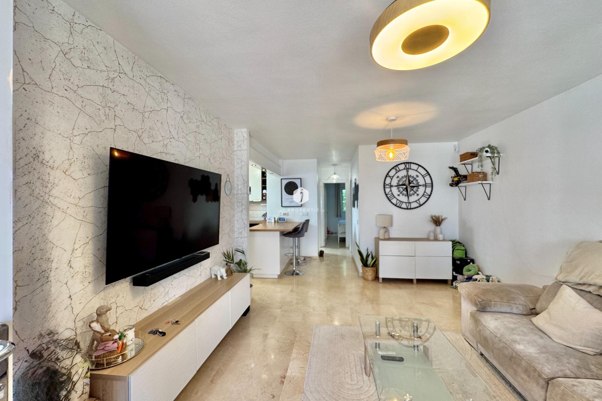 Aus zweiter Hand - Bungalow -
Orihuela Costa - Villamartín-las Filipinas