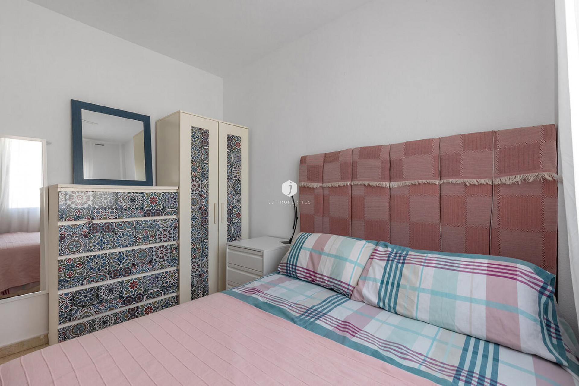 Aus zweiter Hand - Bungalow -
Orihuela Costa