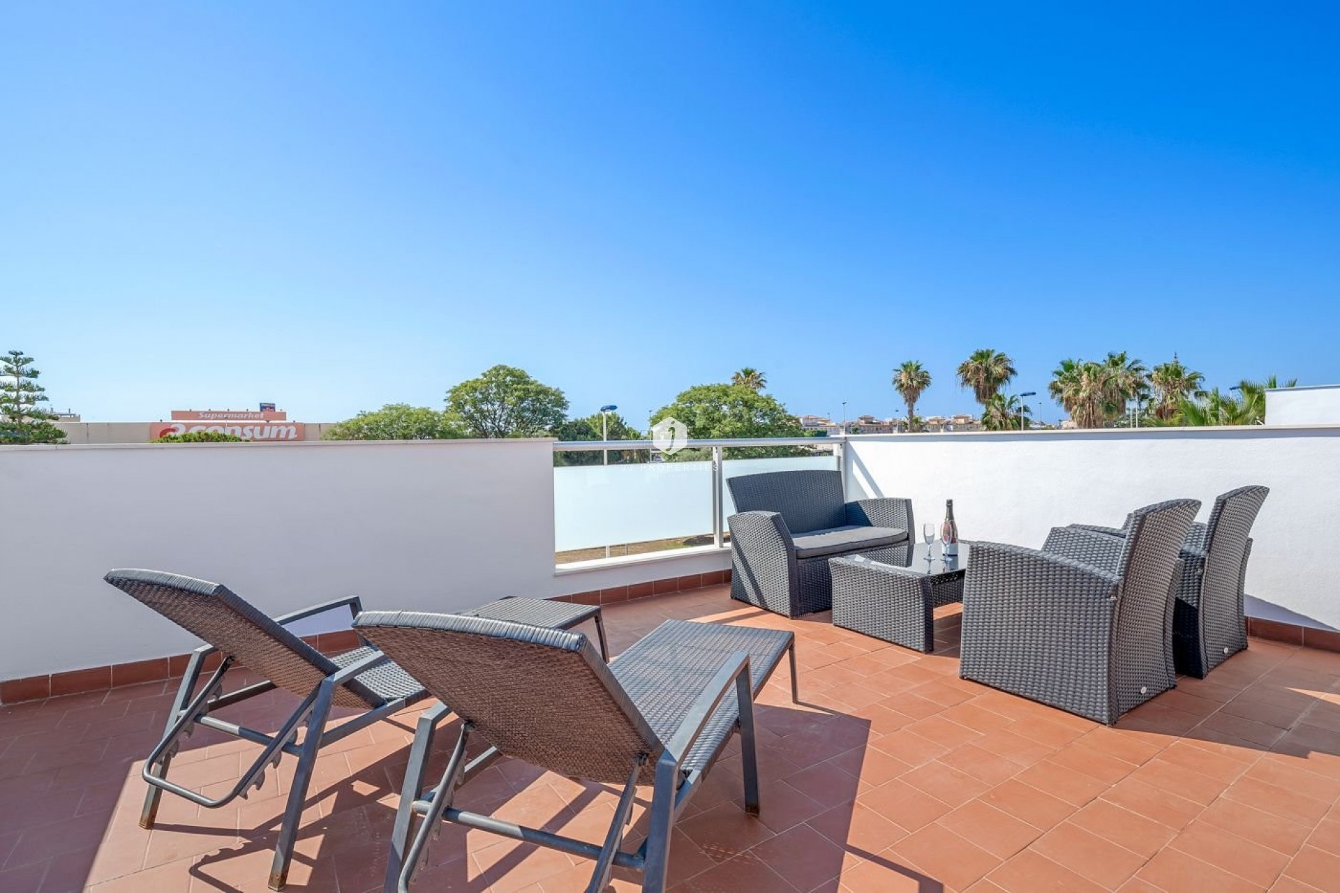 Aus zweiter Hand - Bungalow -
Punta Prima - Costa Blanca
