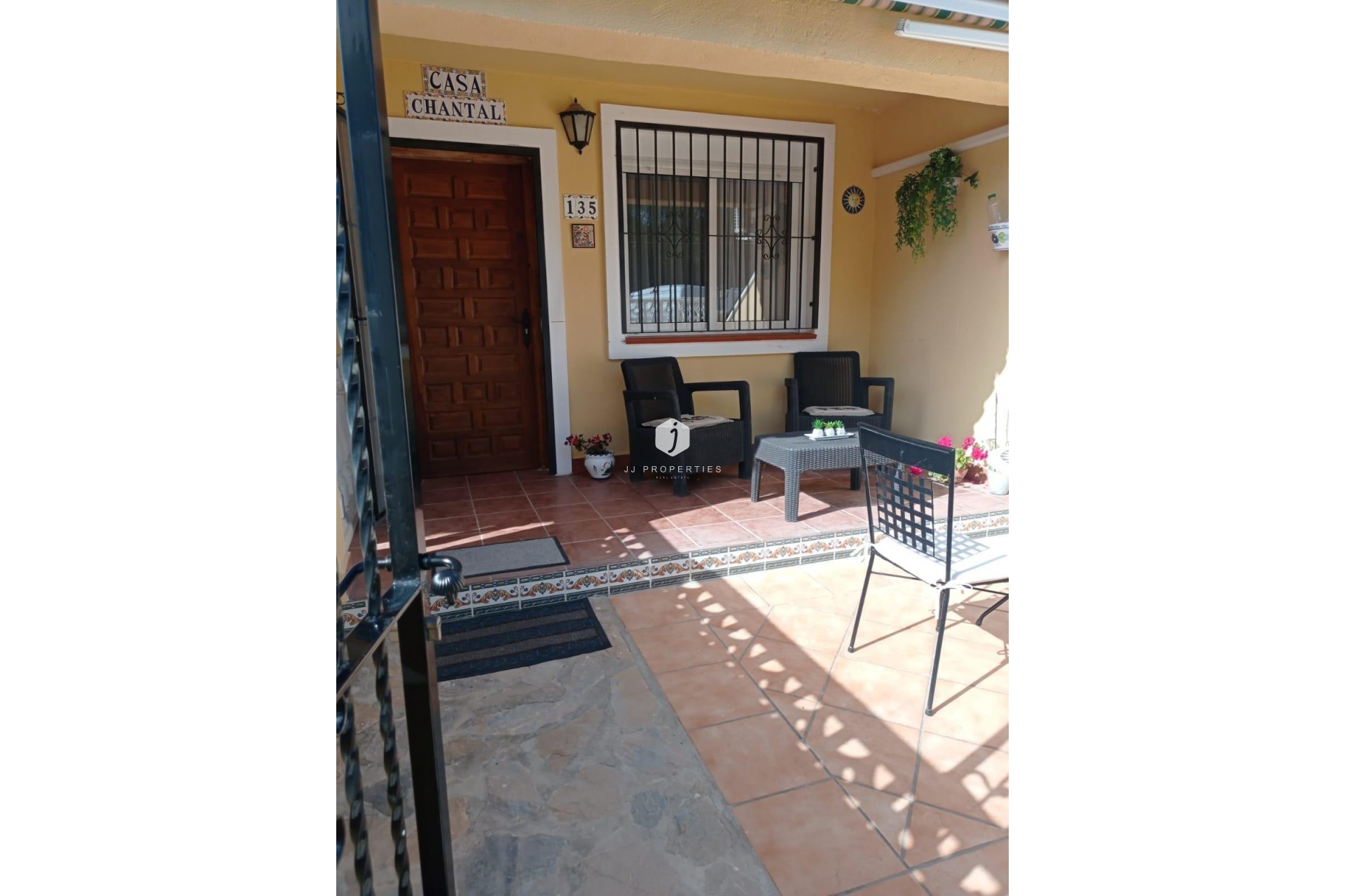 Aus zweiter Hand - Bungalow -
San Miguel de Salinas - Costa Blanca Sur