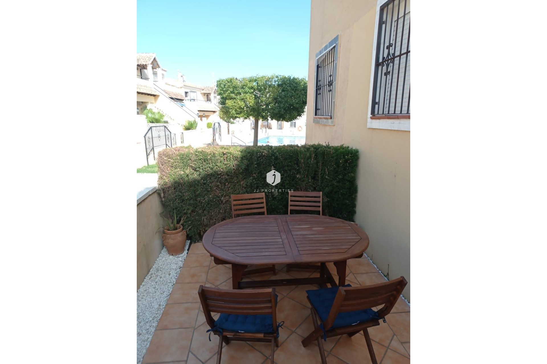Aus zweiter Hand - Bungalow -
San Miguel de Salinas - Costa Blanca Sur
