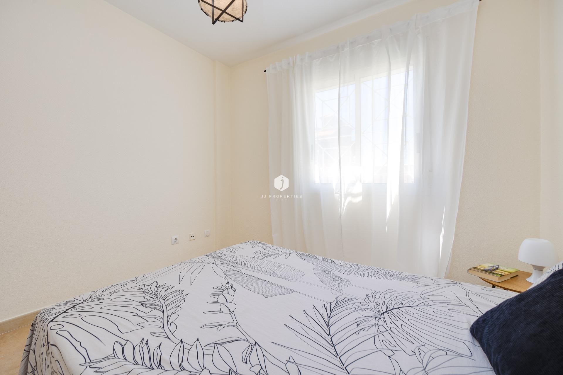 Aus zweiter Hand - Bungalow -
Torrevieja - Aguas Nuevas 1