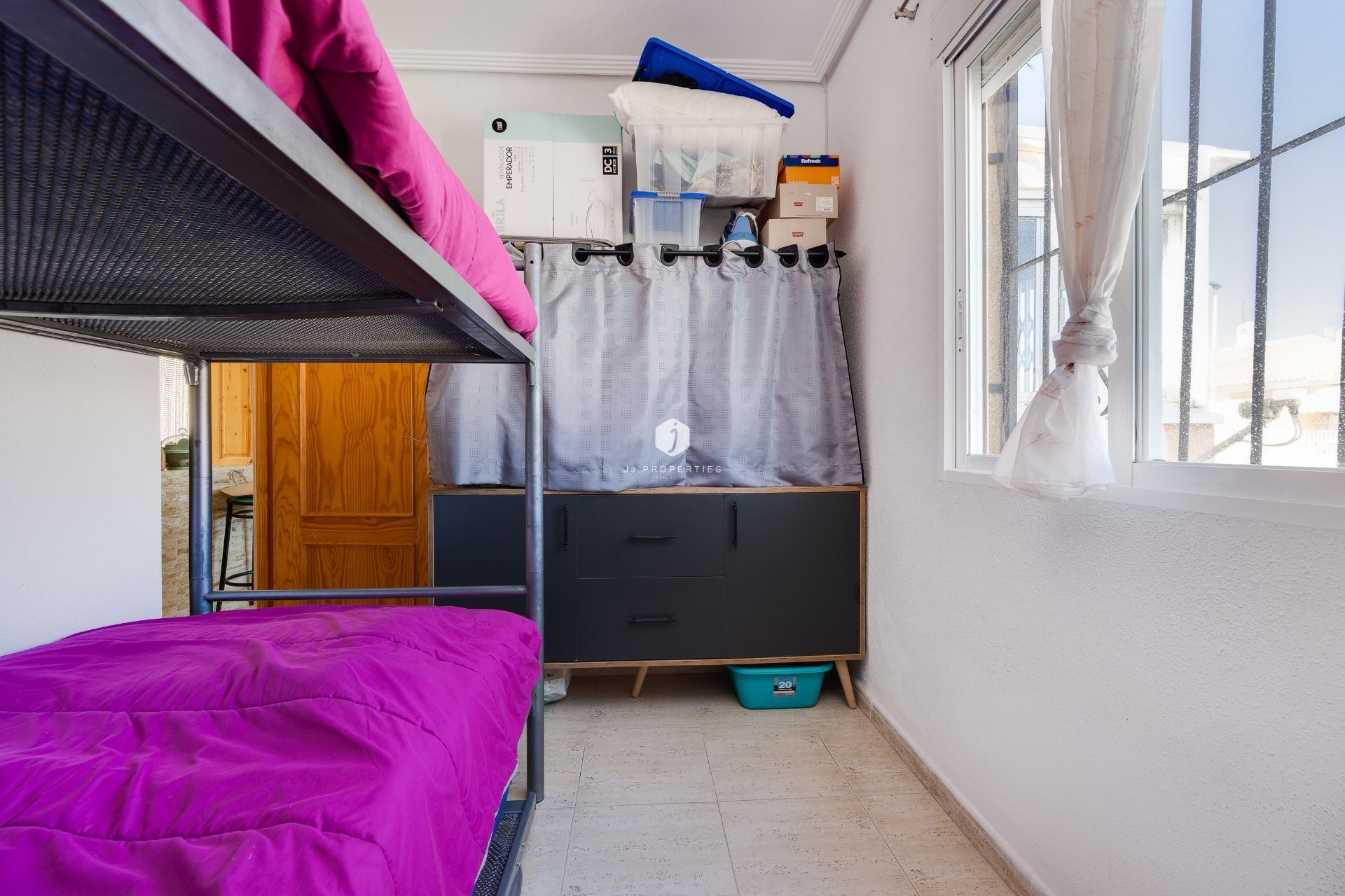 Aus zweiter Hand - Bungalow -
Torrevieja - aguas nuevas