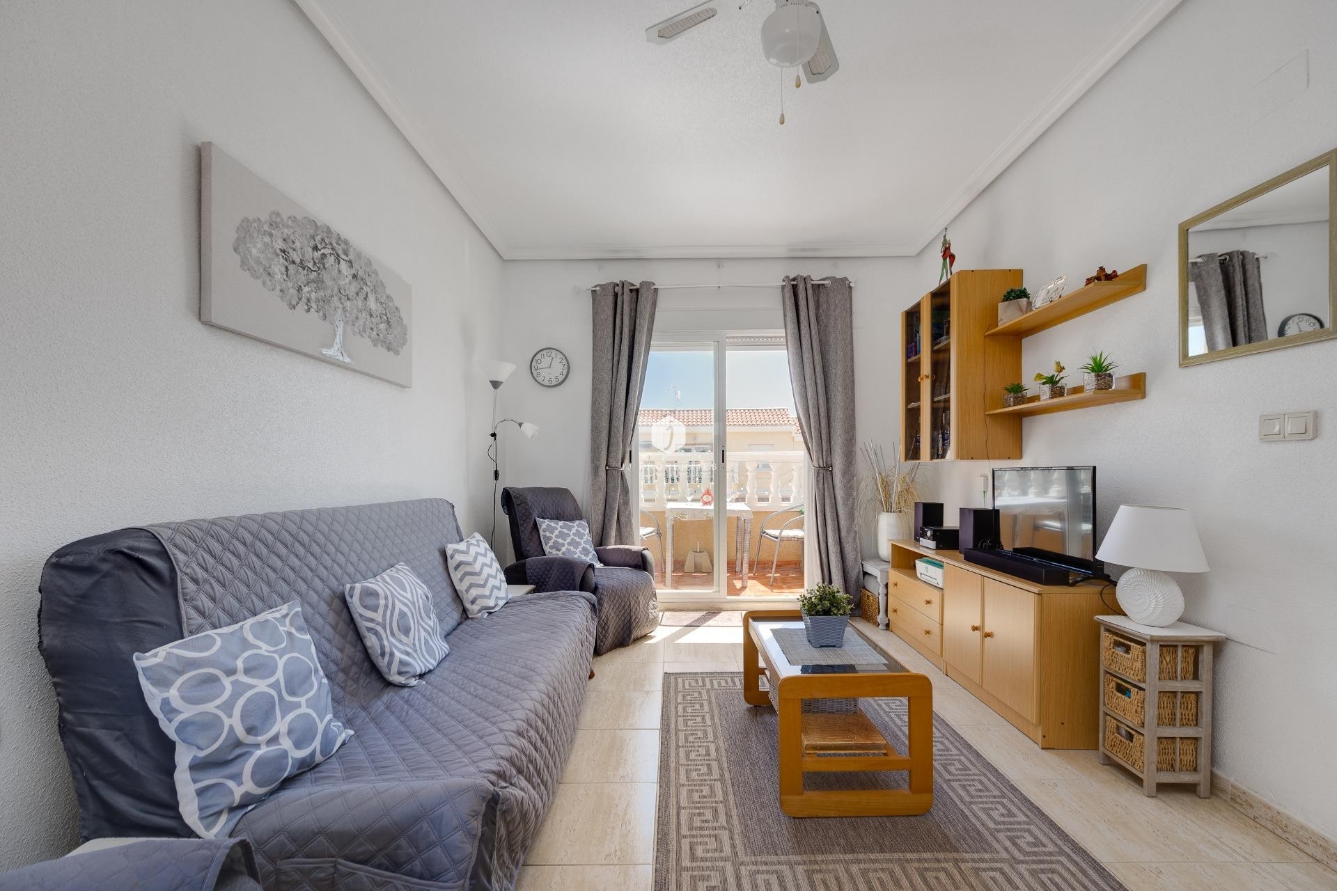 Aus zweiter Hand - Bungalow -
Torrevieja - aguas nuevas