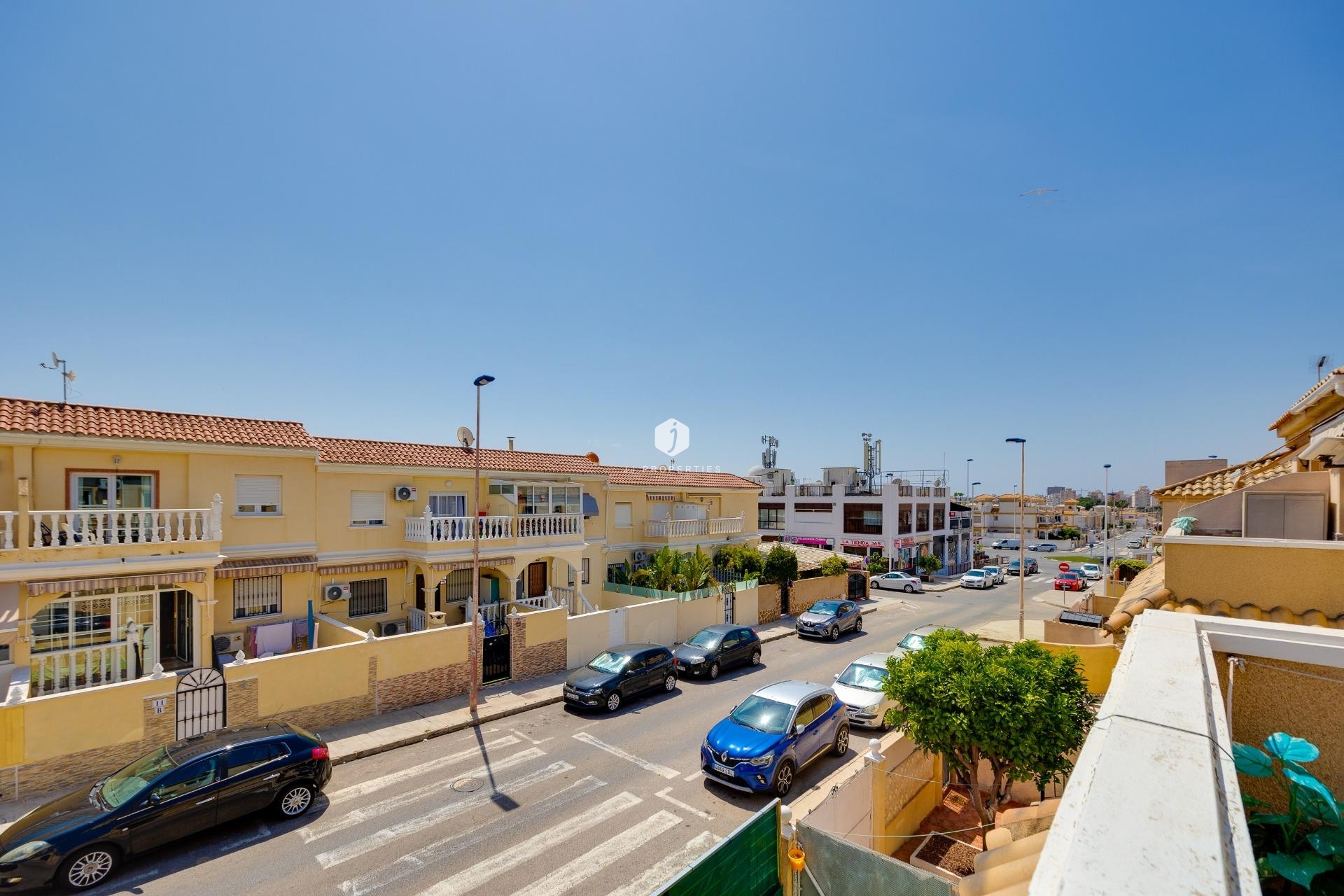 Aus zweiter Hand - Bungalow -
Torrevieja - aguas nuevas