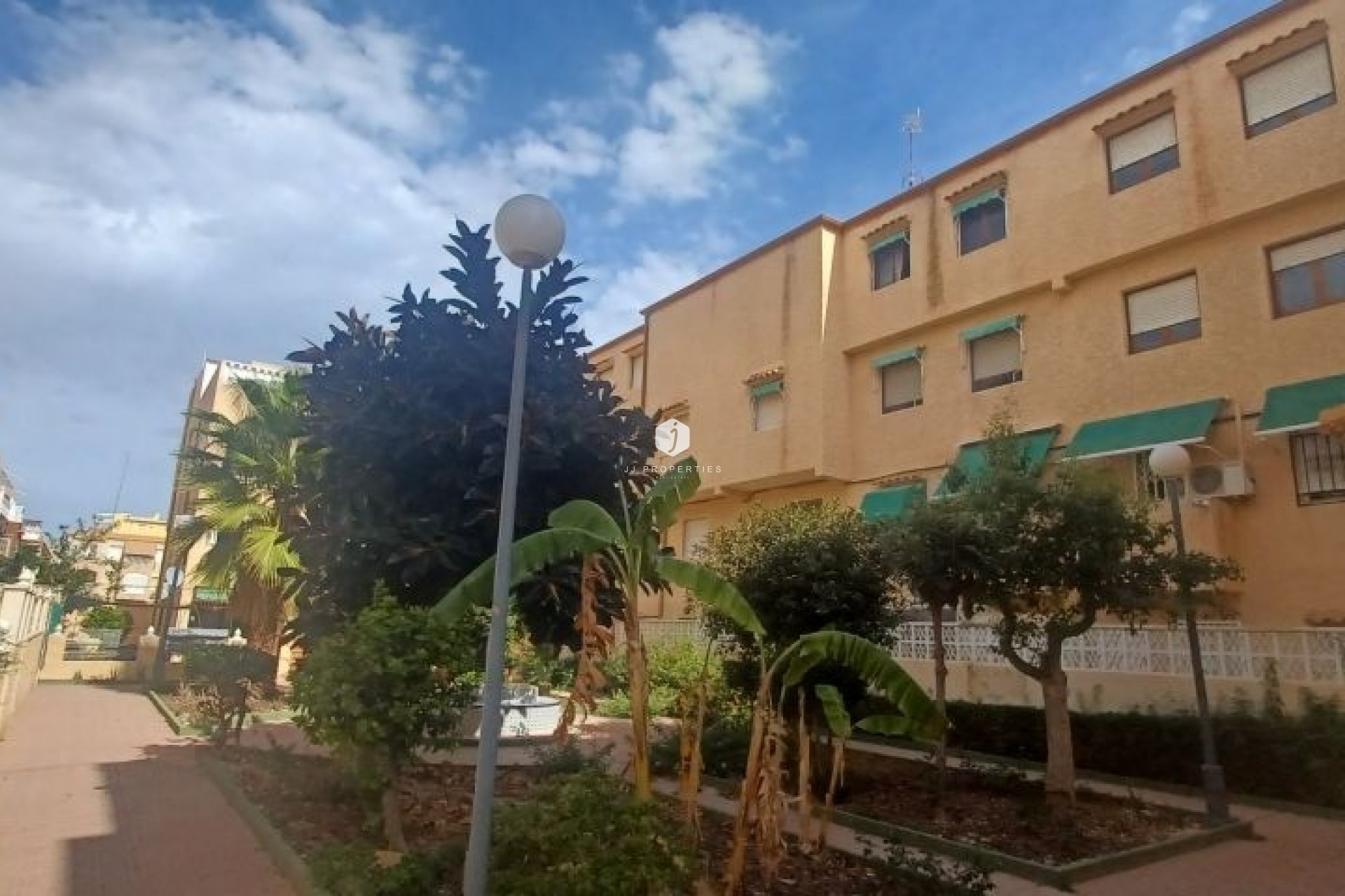 Aus zweiter Hand - Bungalow -
Torrevieja - Costa Blanca