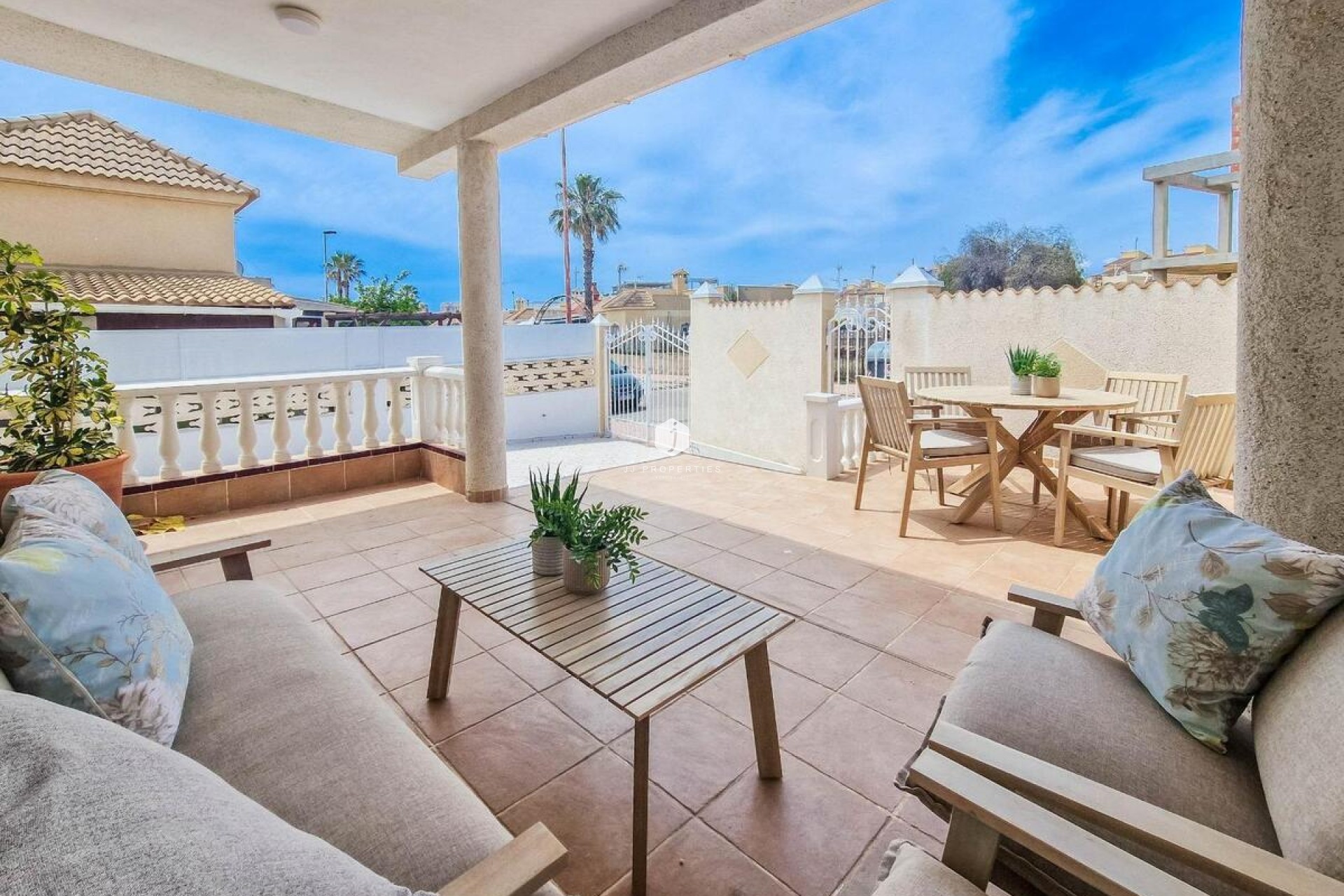 Aus zweiter Hand - Bungalow -
Torrevieja - Costa Blanca
