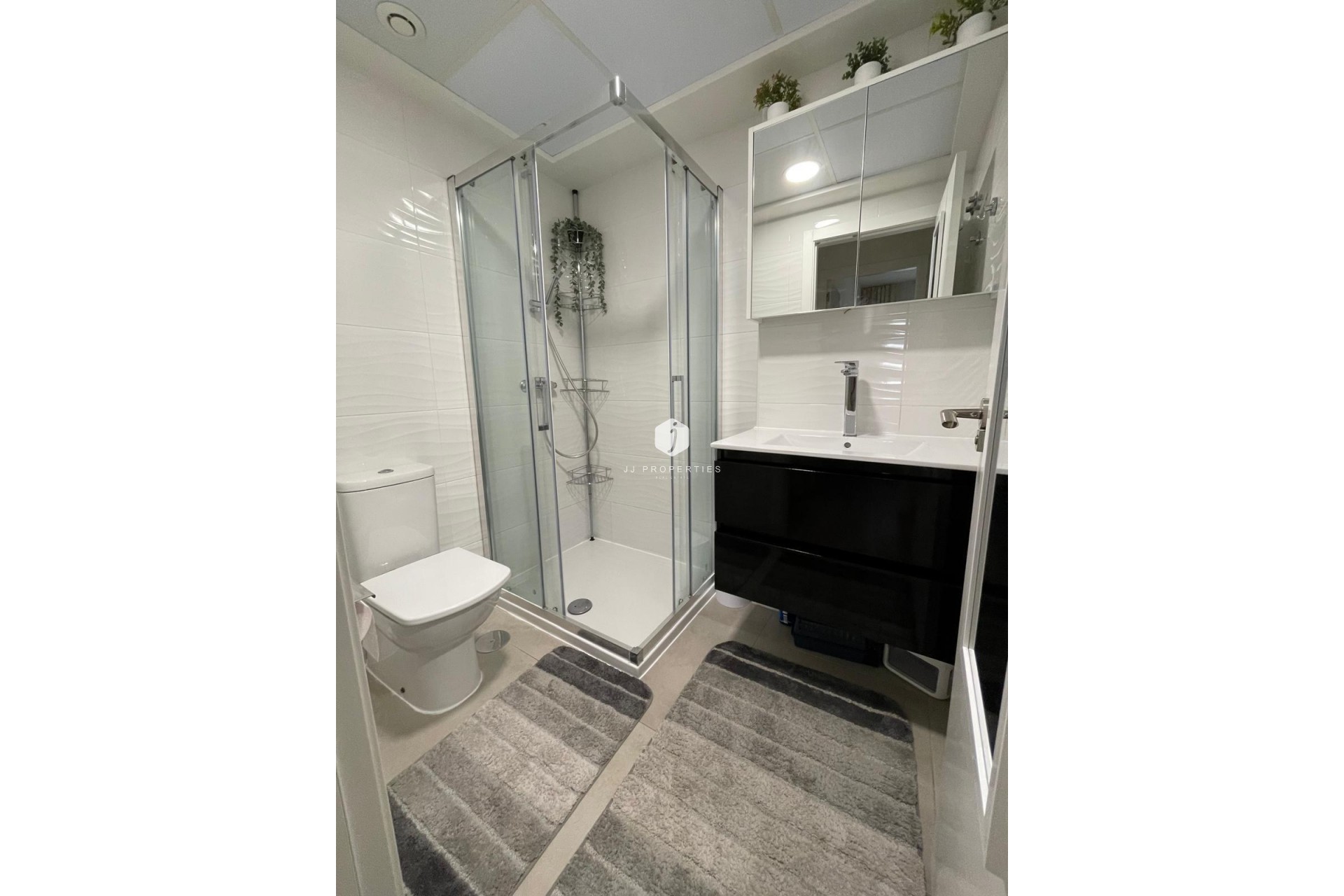 Aus zweiter Hand - Bungalow -
Torrevieja - Costa Blanca