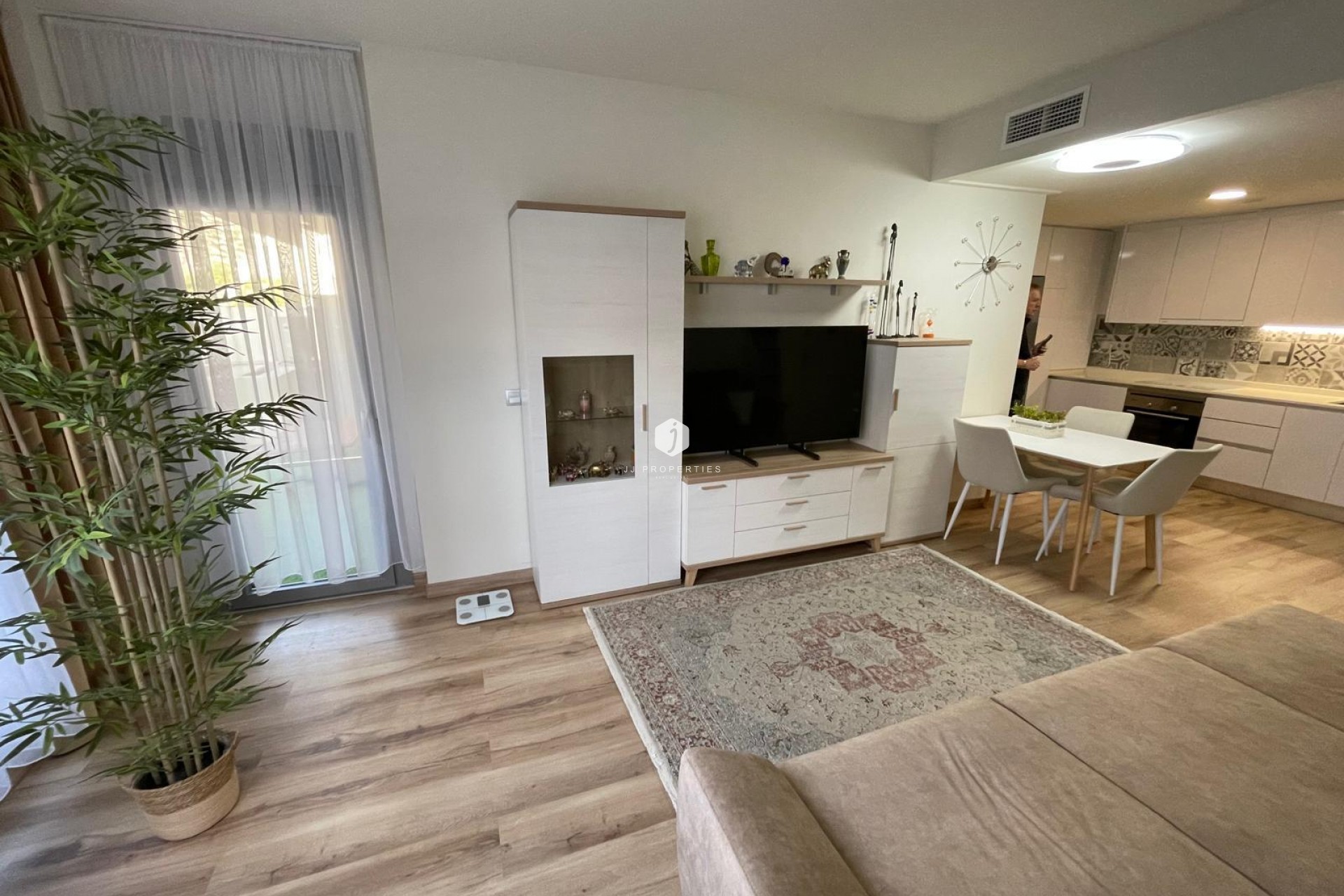 Aus zweiter Hand - Bungalow -
Torrevieja - Costa Blanca