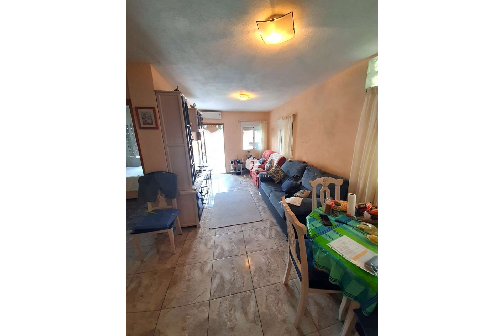 Aus zweiter Hand - Bungalow -
Torrevieja - Costa Blanca