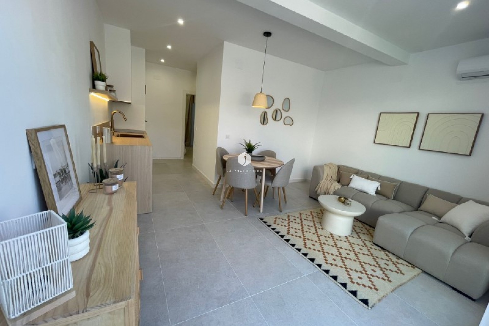 Aus zweiter Hand - Bungalow -
Torrevieja - Costa Blanca