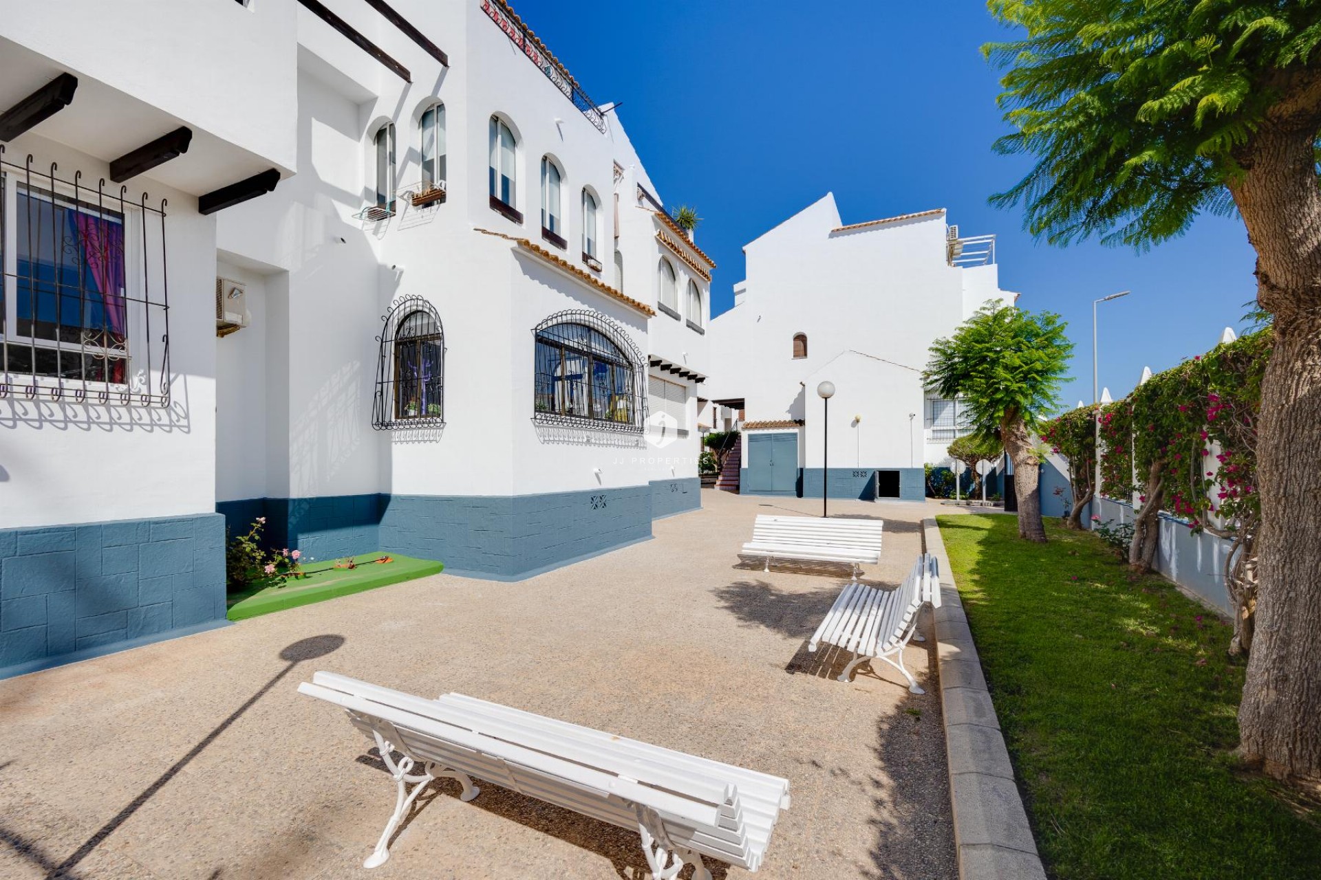Aus zweiter Hand - Bungalow -
Torrevieja - Costa Blanca