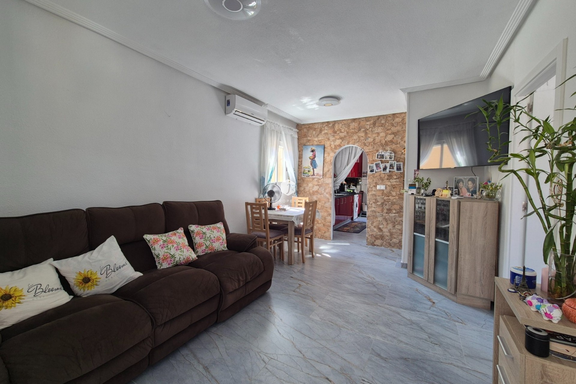 Aus zweiter Hand - Bungalow -
Torrevieja - Costa Blanca