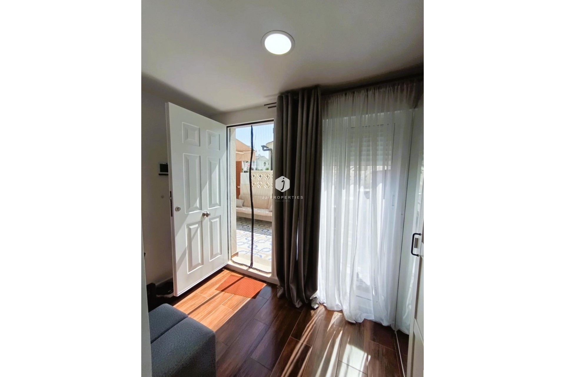 Aus zweiter Hand - Bungalow -
Torrevieja - Costa Blanca