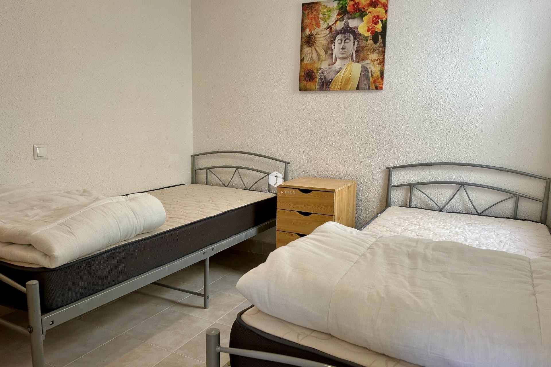 Aus zweiter Hand - Bungalow -
Torrevieja - El Limonar
