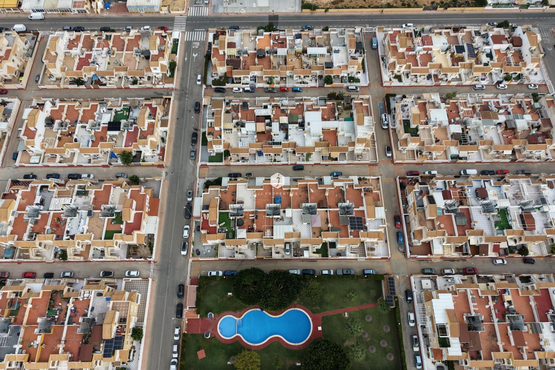 Aus zweiter Hand - Bungalow -
Torrevieja - El Limonar