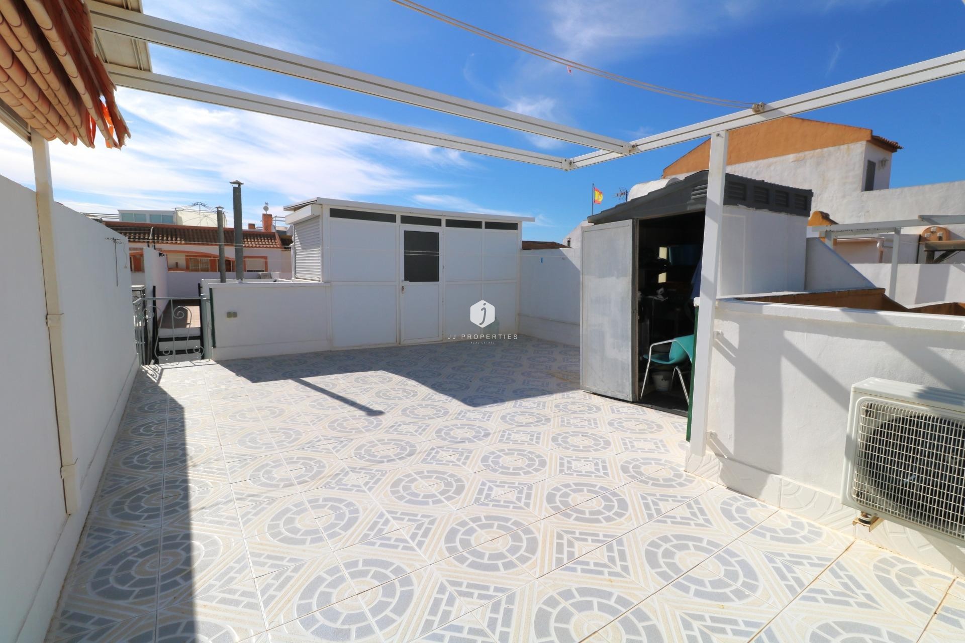 Aus zweiter Hand - Bungalow -
Torrevieja - El Limonar