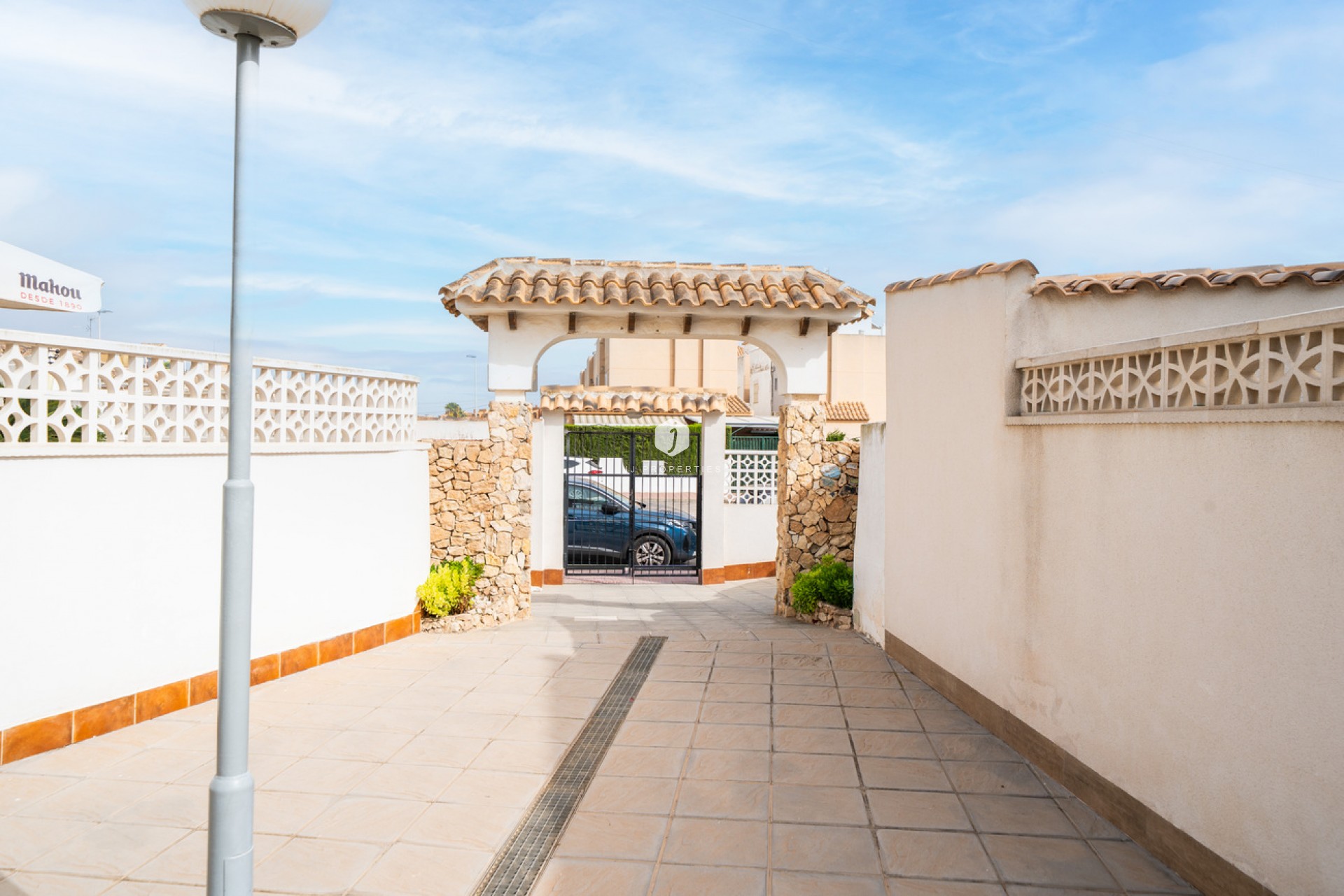 Aus zweiter Hand - Bungalow -
Torrevieja - La Mata