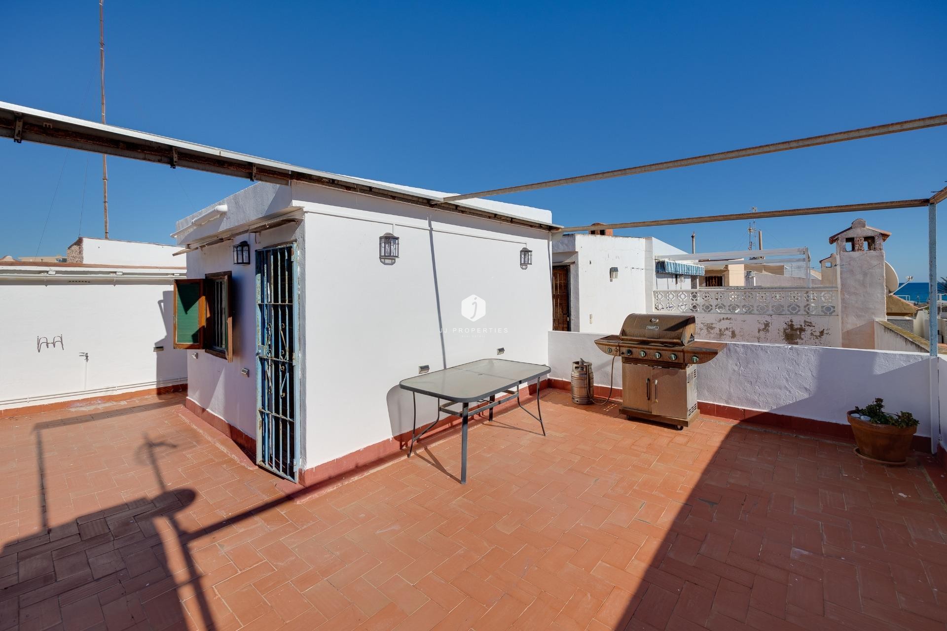 Aus zweiter Hand - Bungalow -
Torrevieja - La Mata