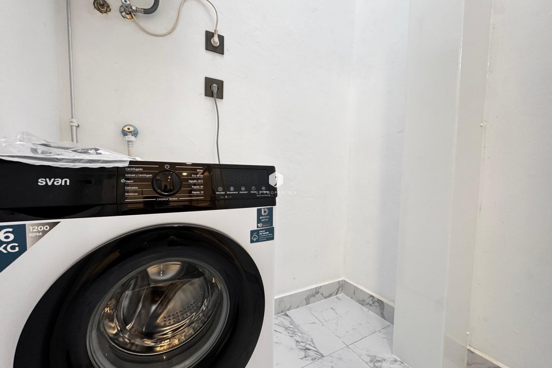 Aus zweiter Hand - Bungalow -
Torrevieja - La Siesta - El Salado - Torreta