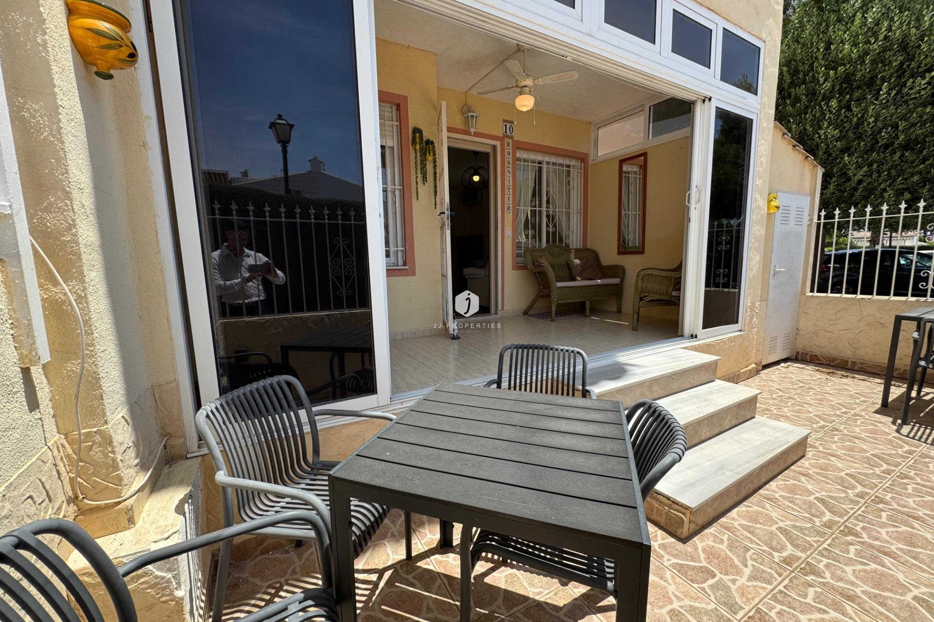 Aus zweiter Hand - Bungalow -
Torrevieja - La Siesta - El Salado - Torreta