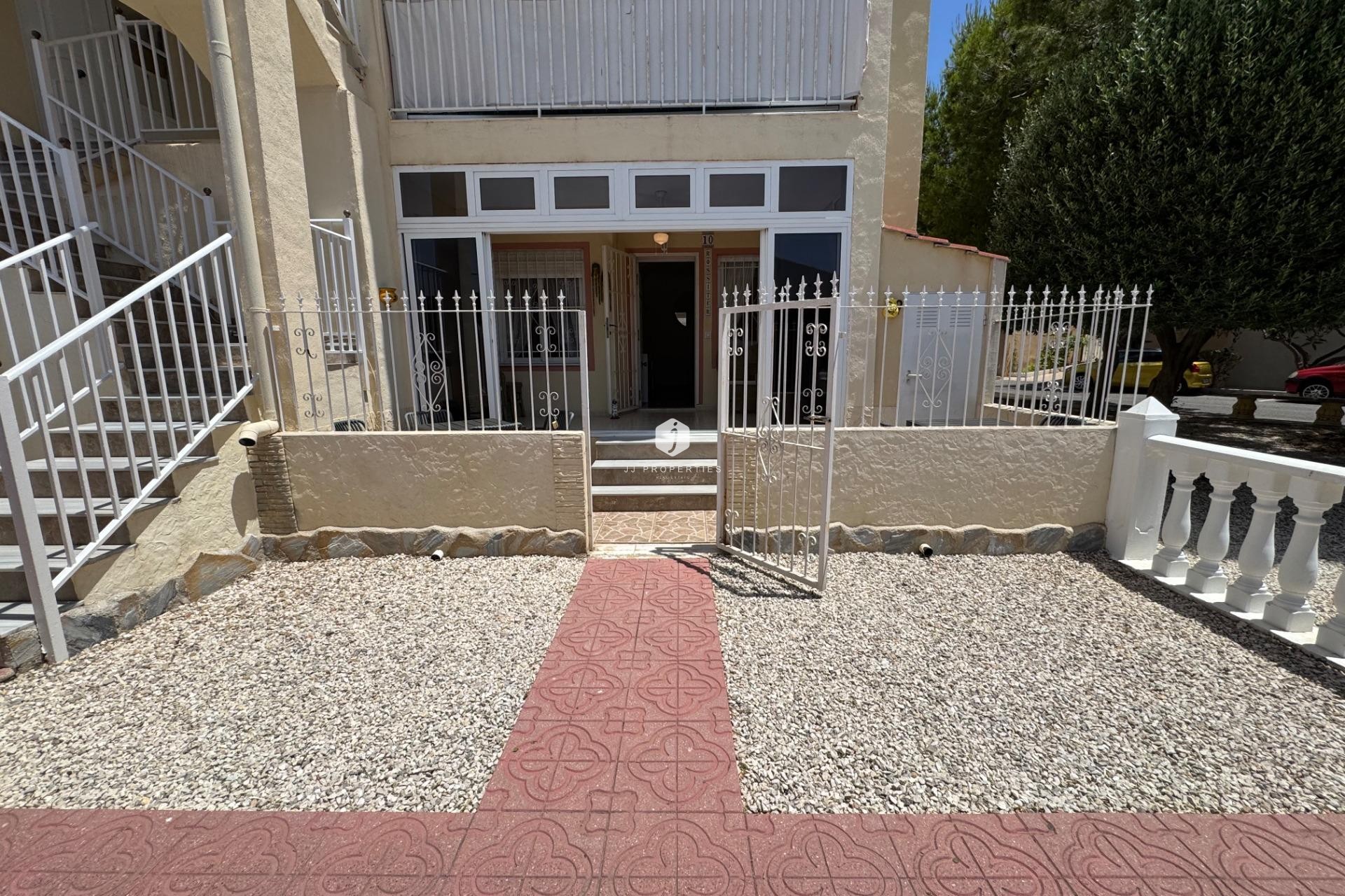 Aus zweiter Hand - Bungalow -
Torrevieja - La Siesta - El Salado - Torreta