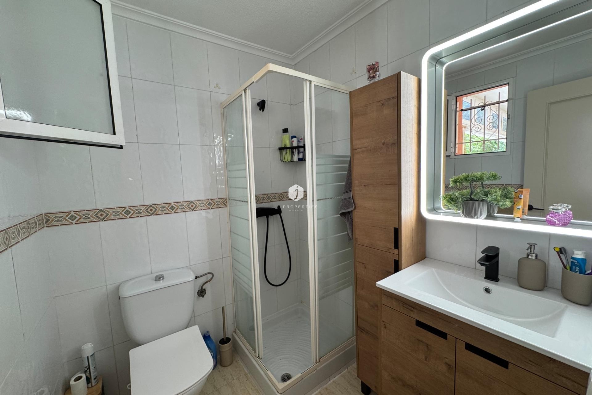Aus zweiter Hand - Bungalow -
Torrevieja - La Siesta - El Salado - Torreta