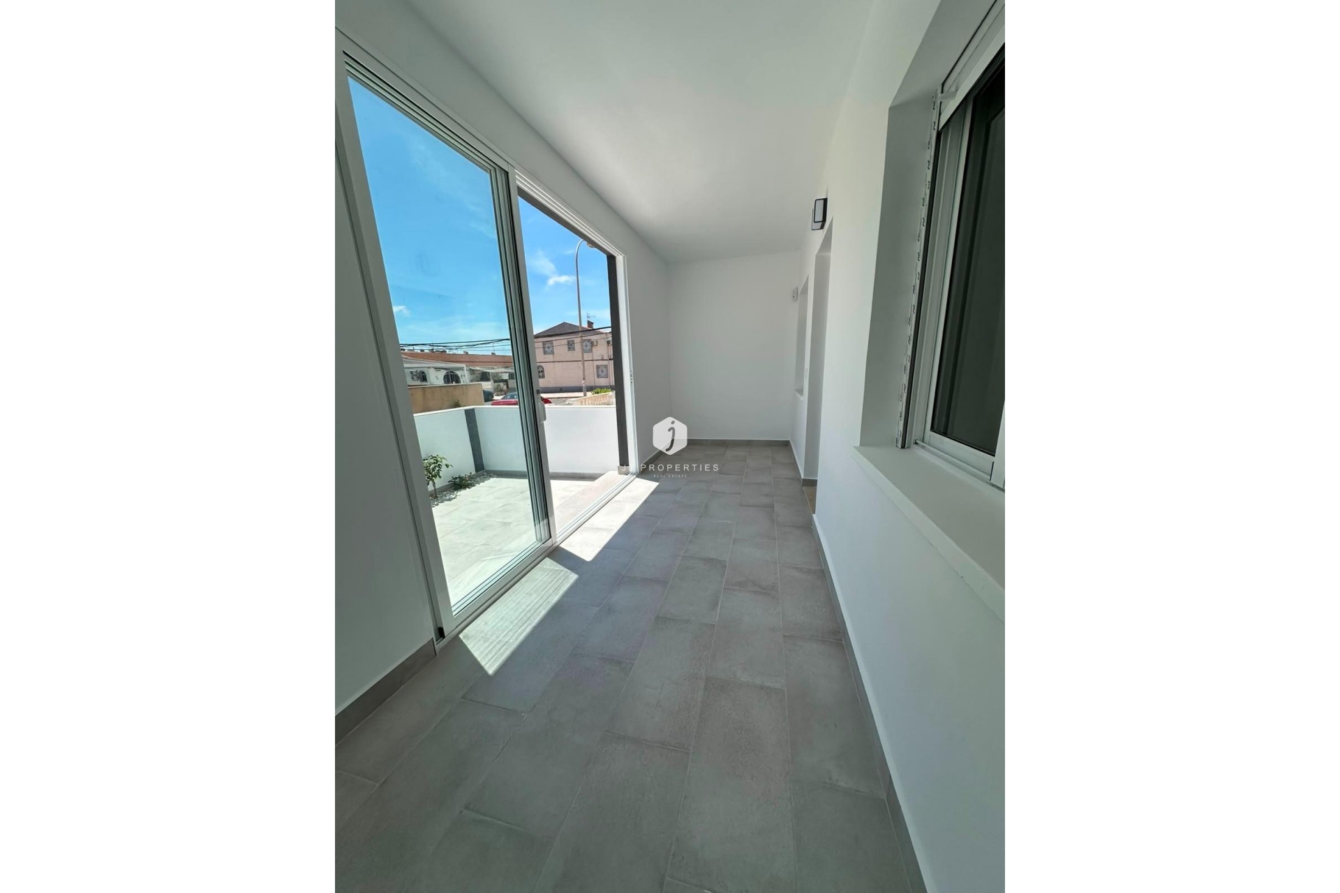 Aus zweiter Hand - Bungalow -
Torrevieja - La Siesta - El Salado - Torreta