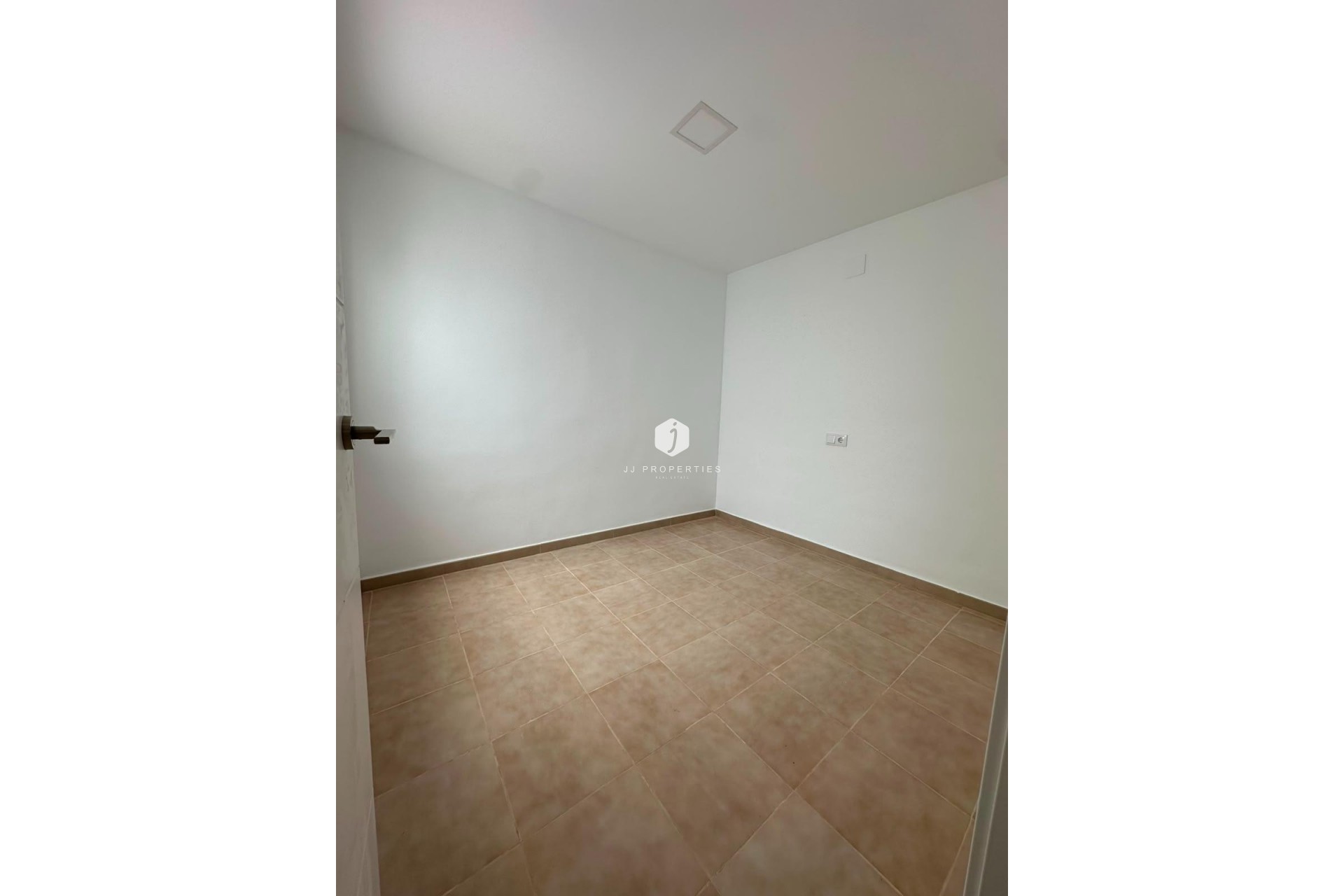 Aus zweiter Hand - Bungalow -
Torrevieja - La Siesta - El Salado - Torreta