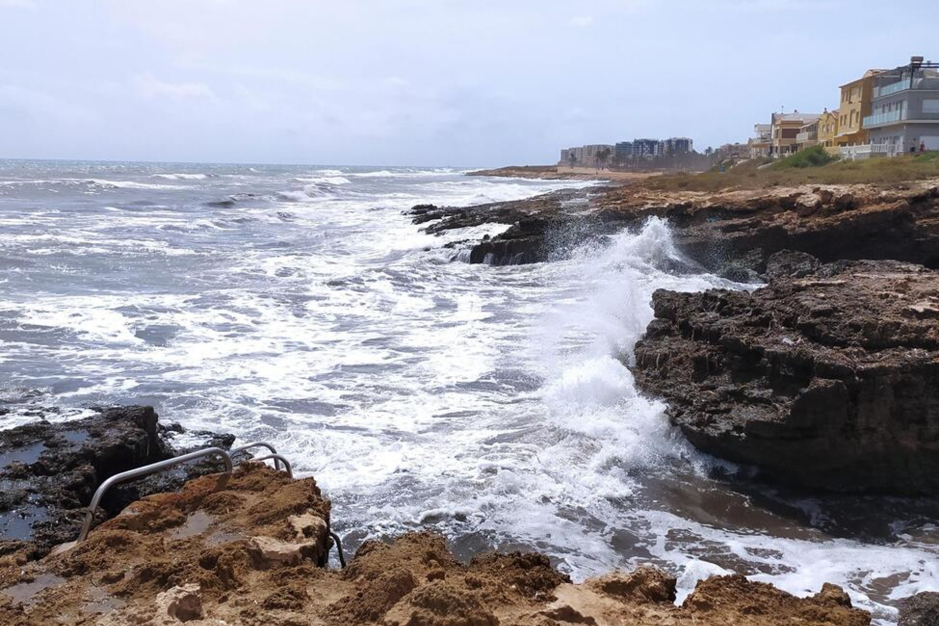Aus zweiter Hand - Bungalow -
Torrevieja - LA VELETA MAR AZUL